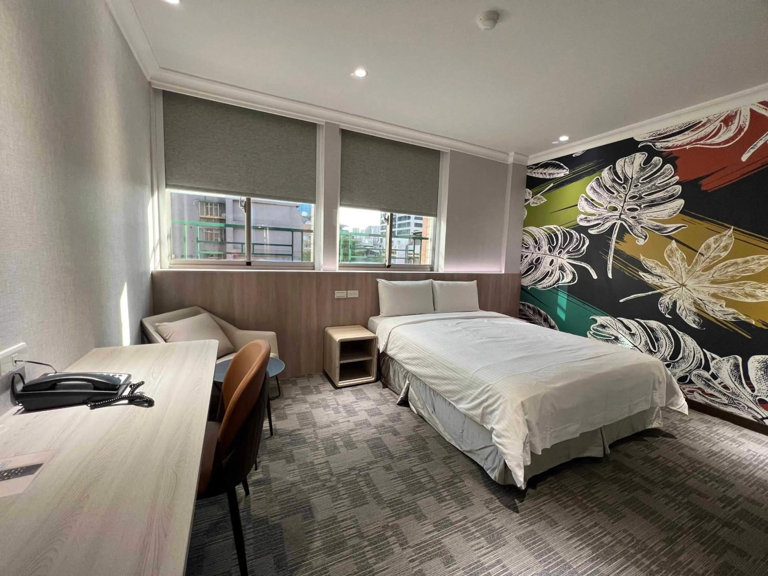 Photo of the whole room, Bed in East Dragon Hotel