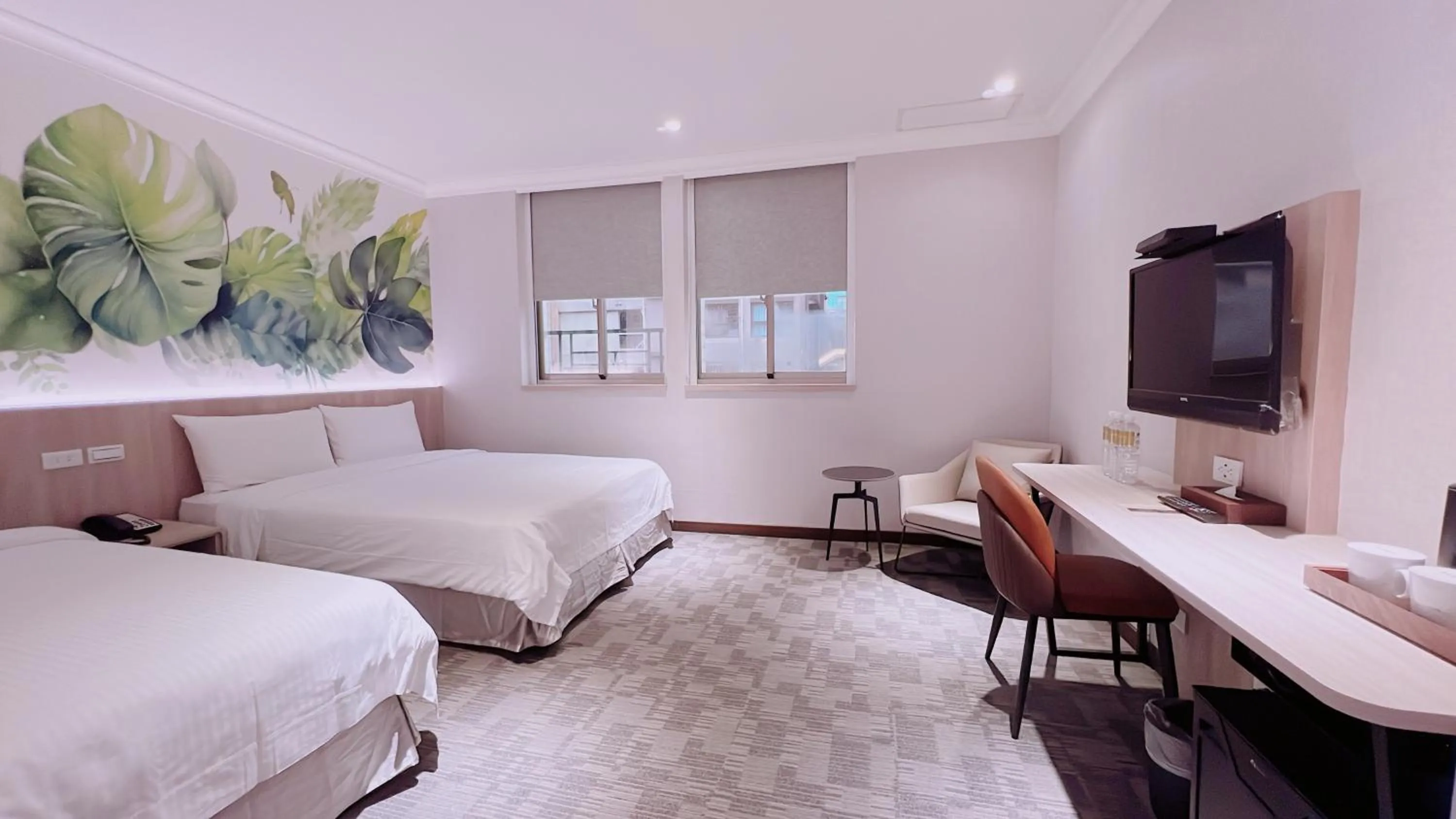 Bed in East Dragon Hotel