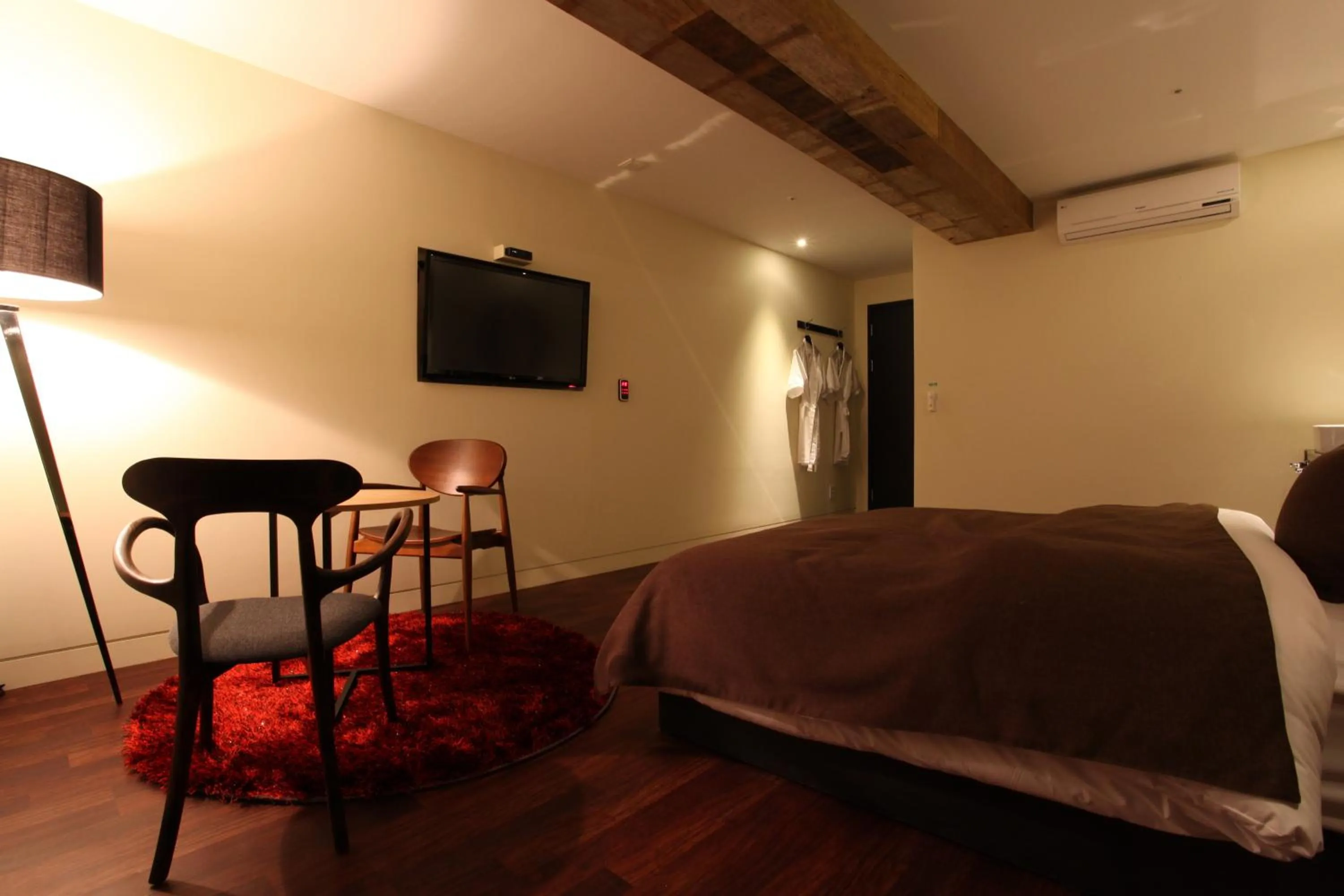 Photo of the whole room, Bed in Hotel Banwol