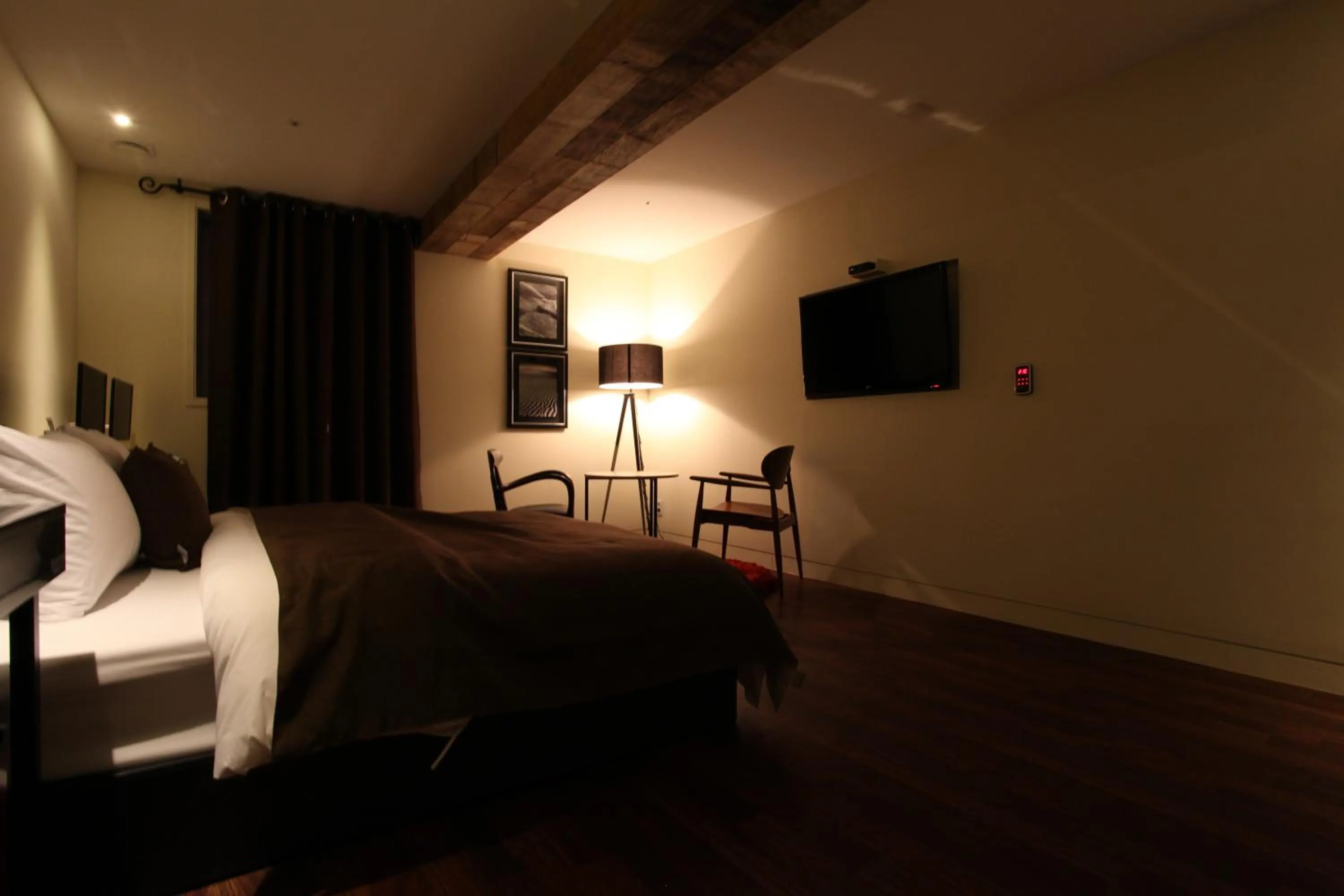 Photo of the whole room, Bed in Hotel Banwol