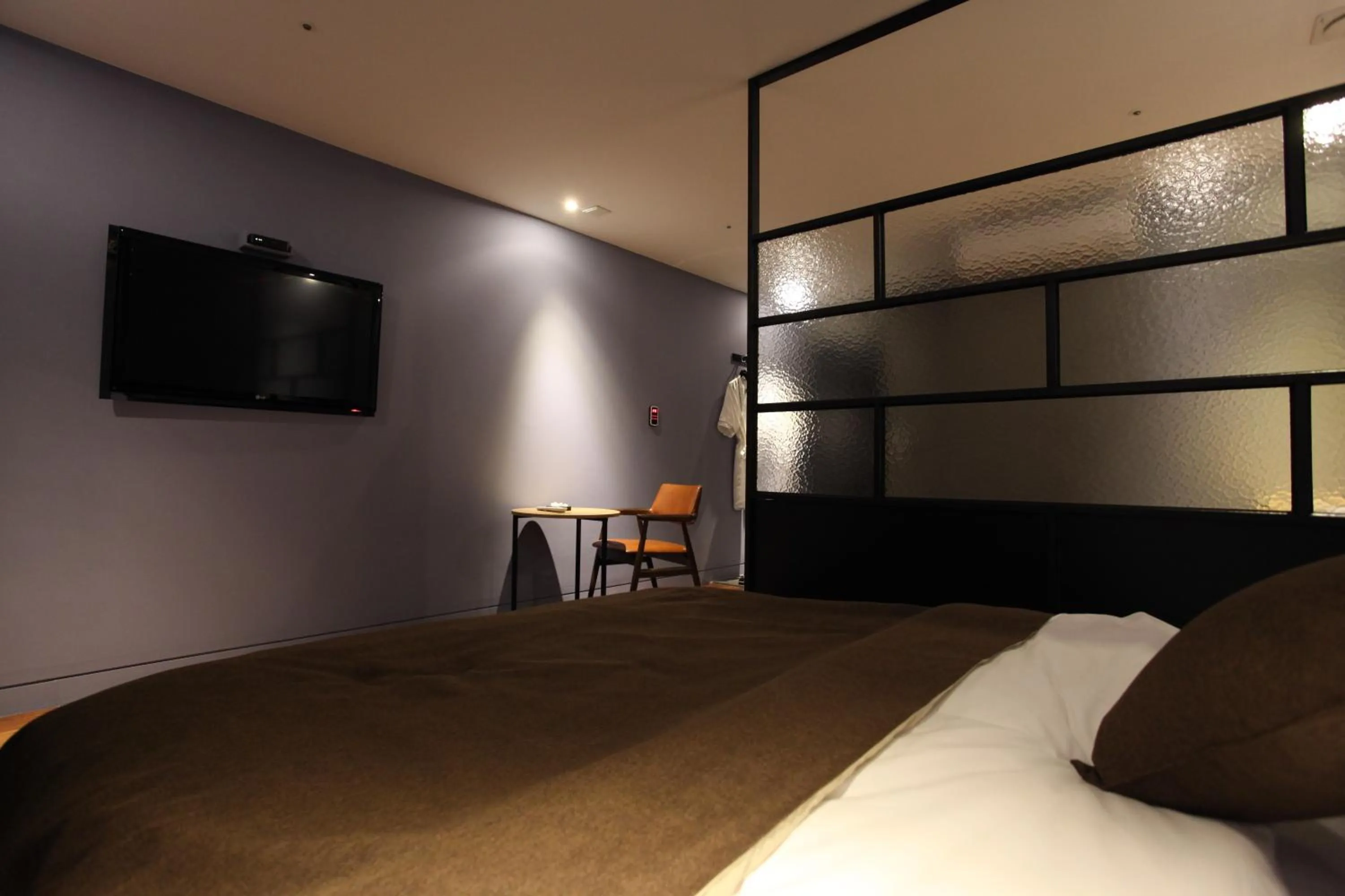 Photo of the whole room, Bed in Hotel Banwol