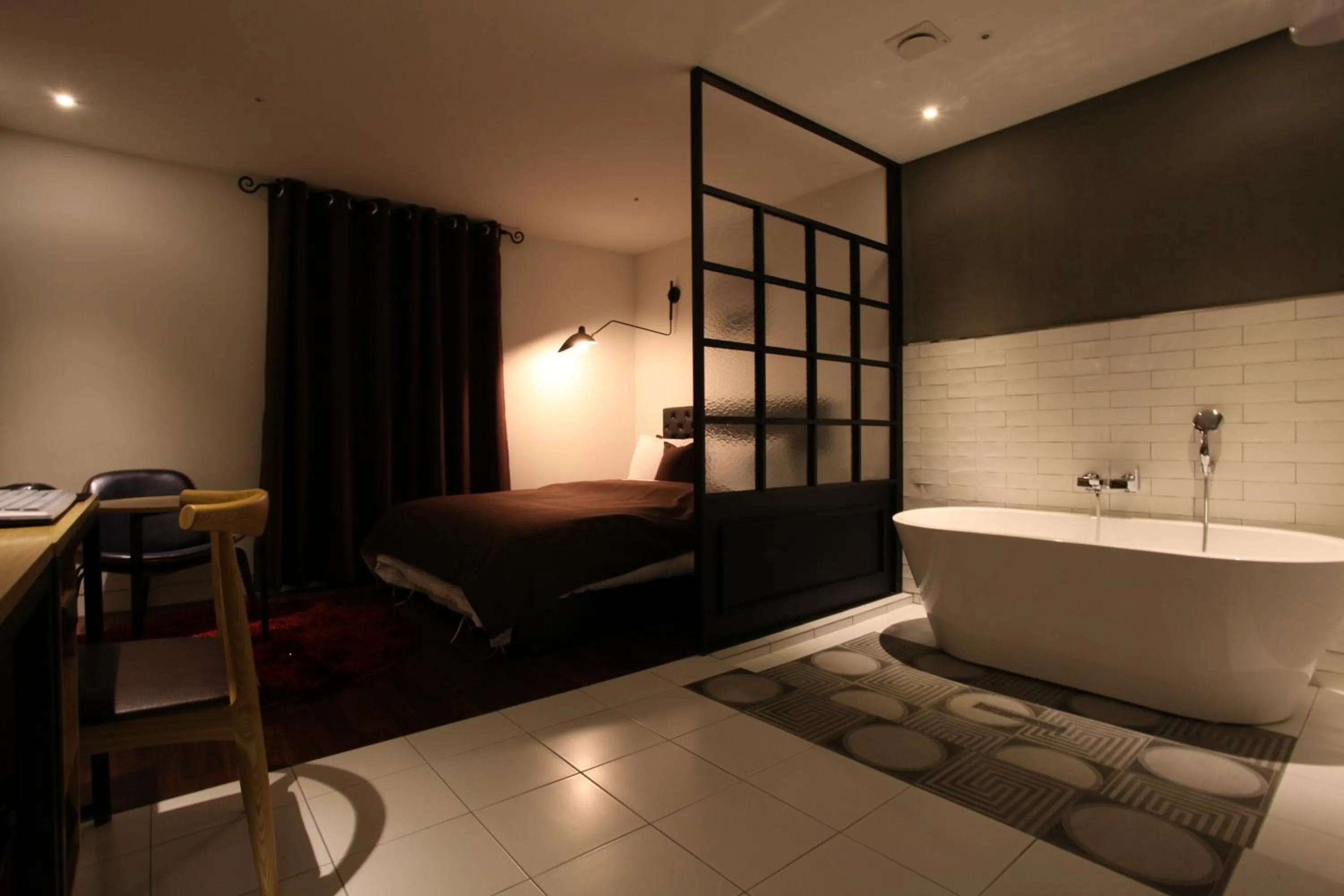 Photo of the whole room, Bed in Hotel Banwol