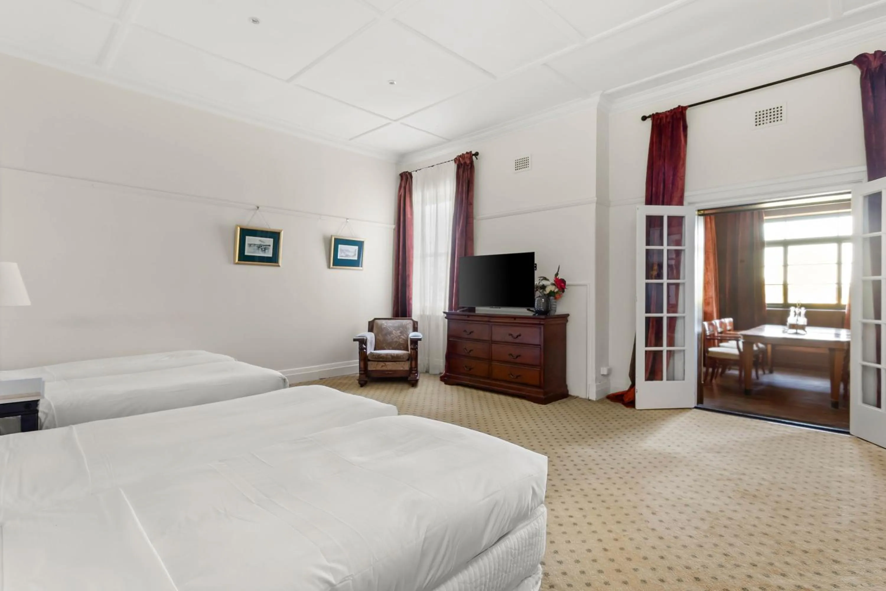 Bedroom in The Robertson Hotel