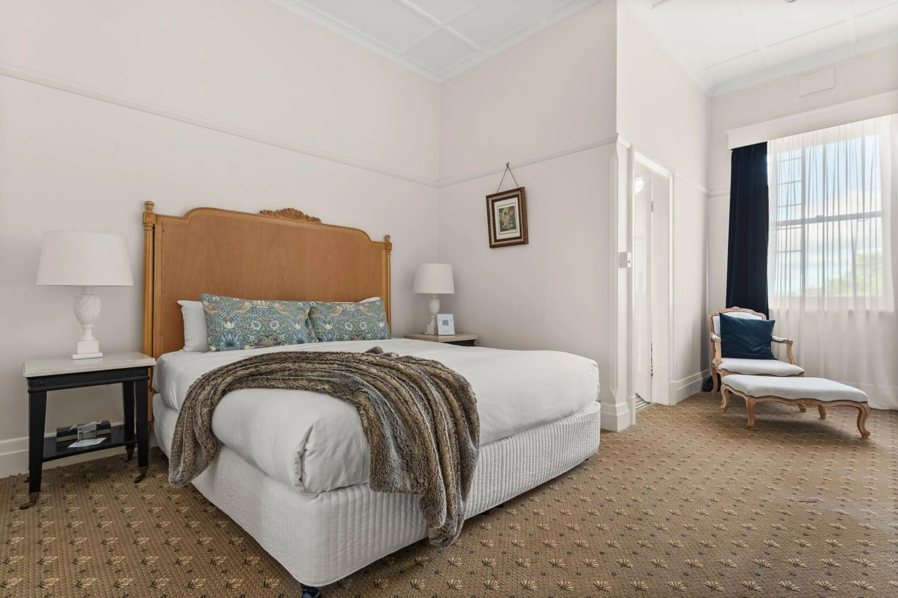 Bed in The Robertson Hotel