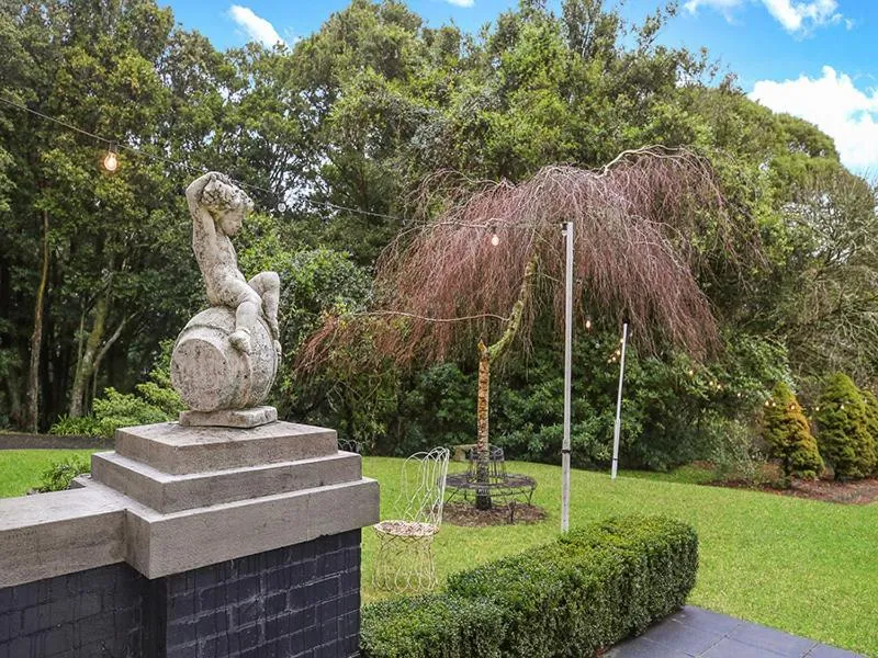 Garden in The Robertson Hotel