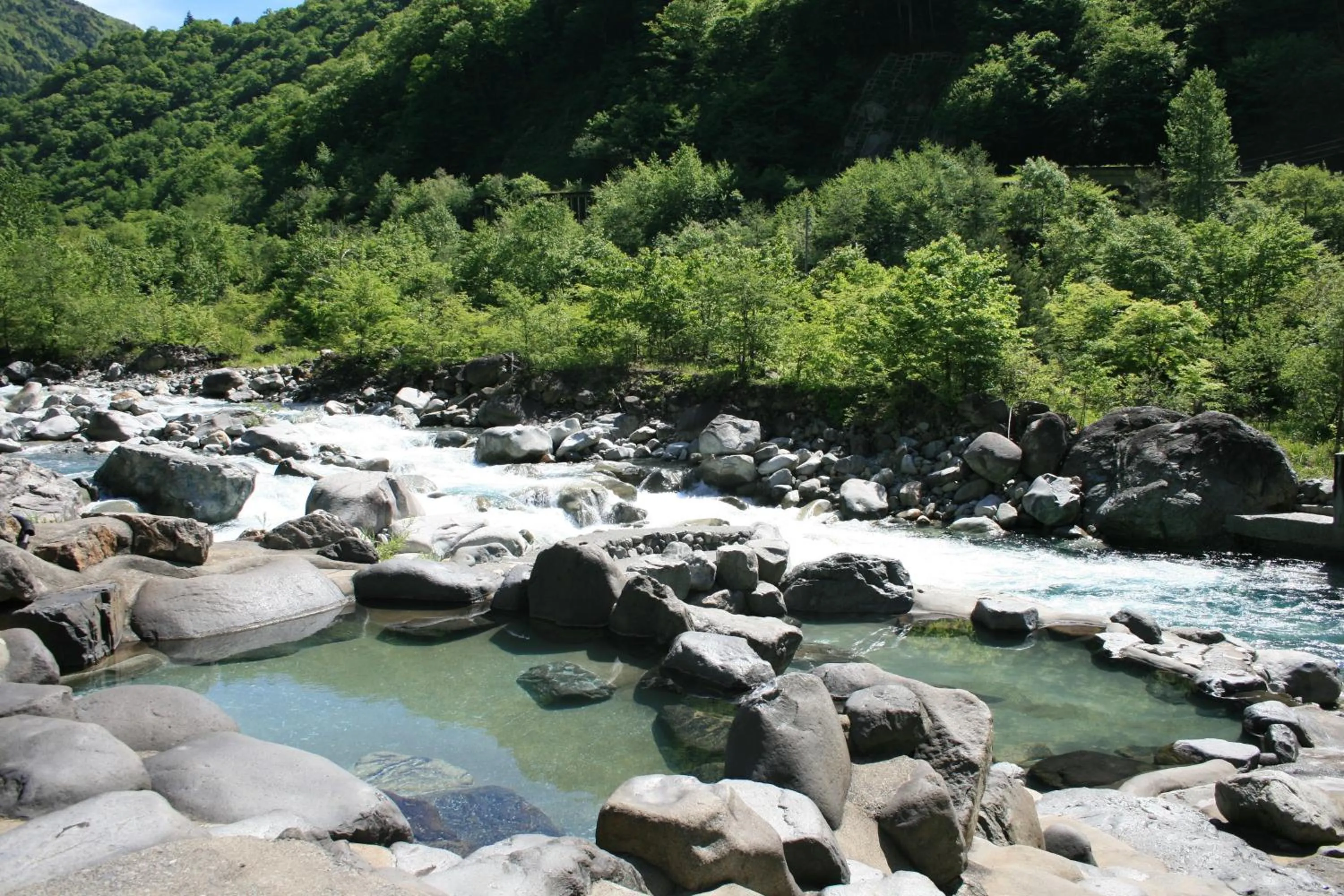 Open Air Bath in Shinzanso