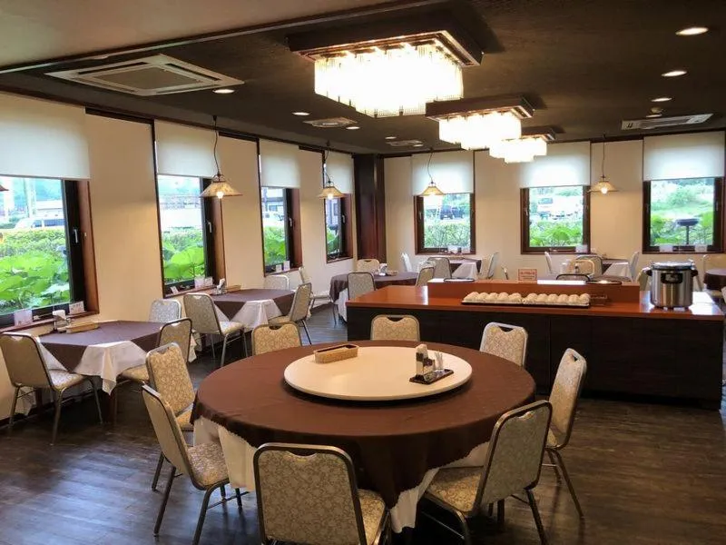 Restaurant/places to eat in Royal Hotel Odate