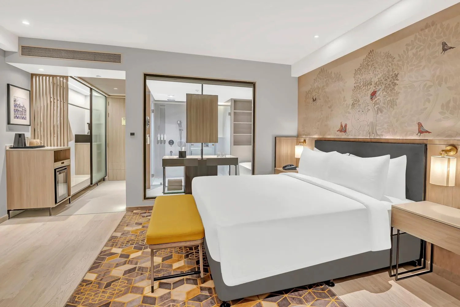 Photo of the whole room, Bed in Hilton Garden Inn Jabalpur