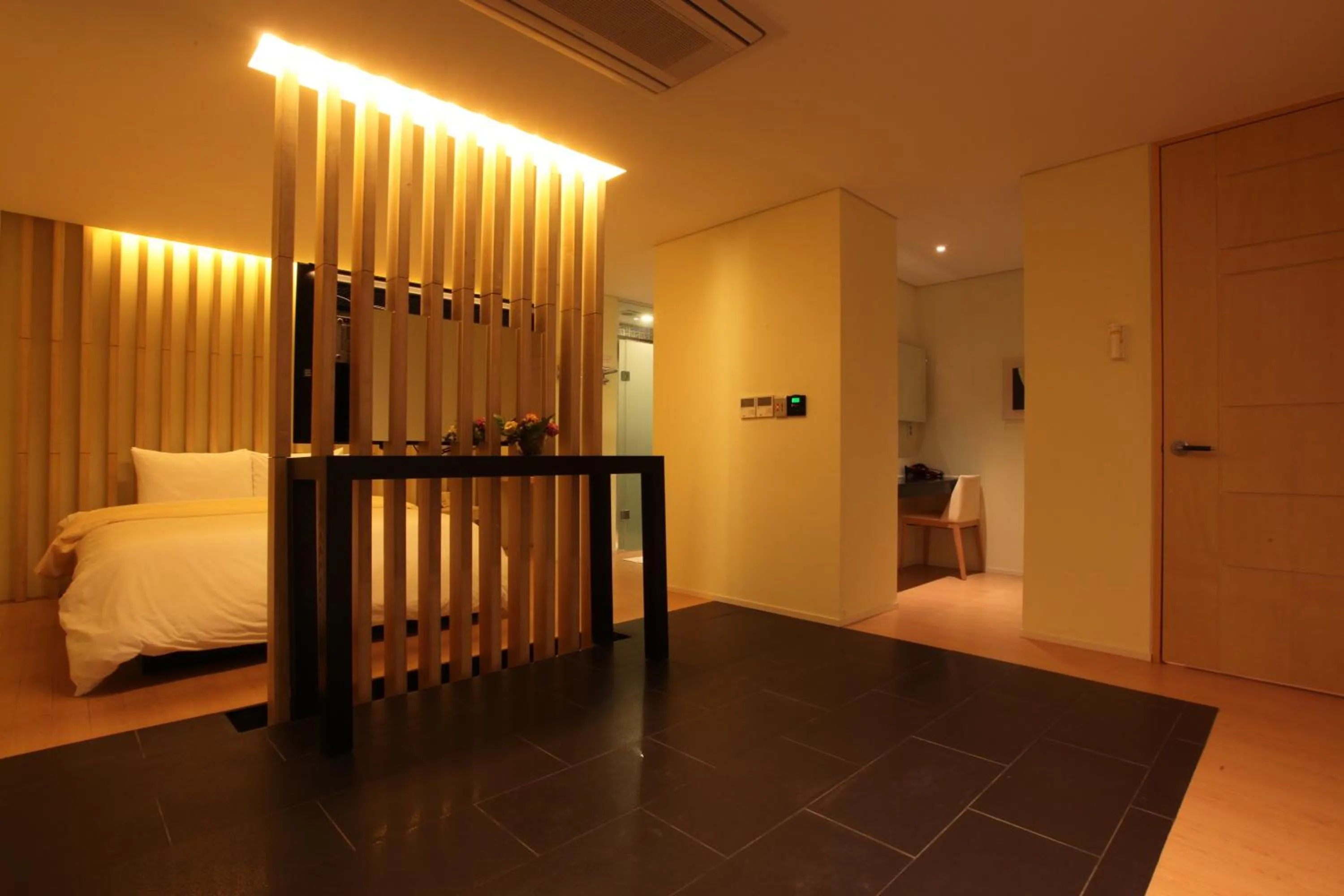 Decorative detail, Bed in Yuwon Hotel