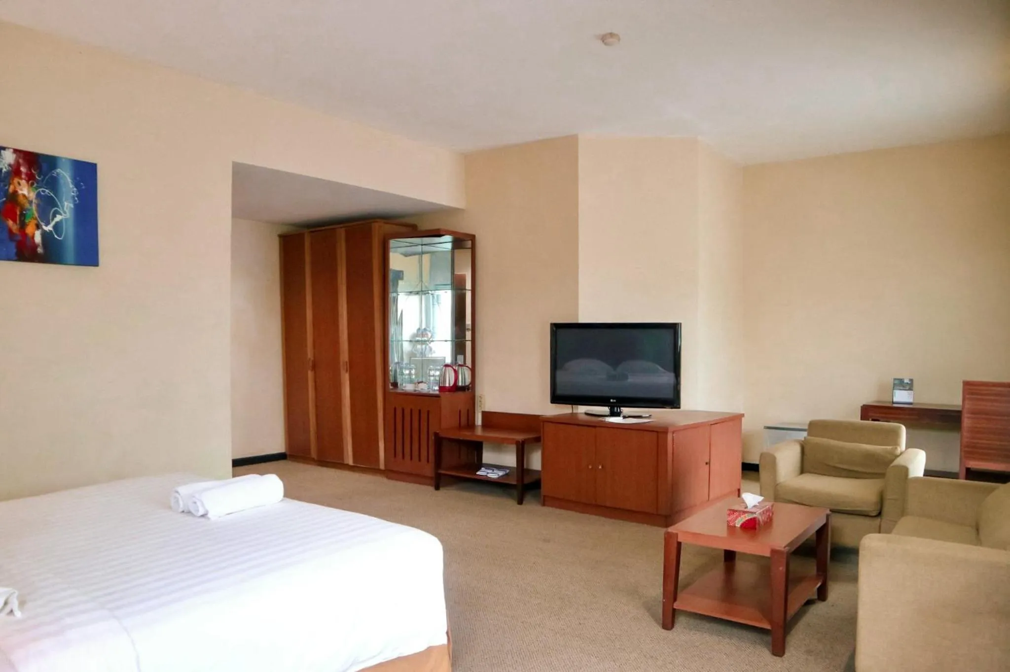 Bed in Hotel Mariat Sorong