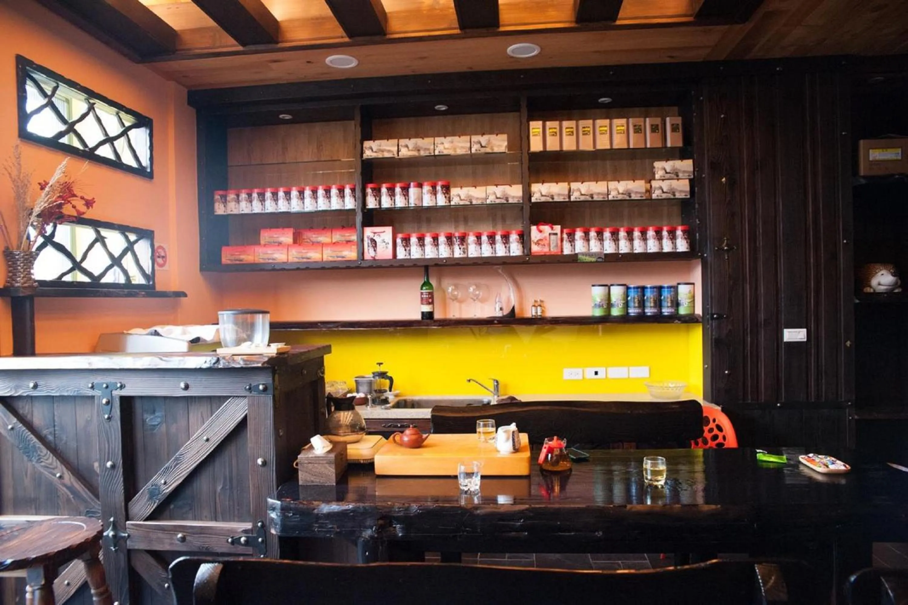 Decorative detail in Yong Guan