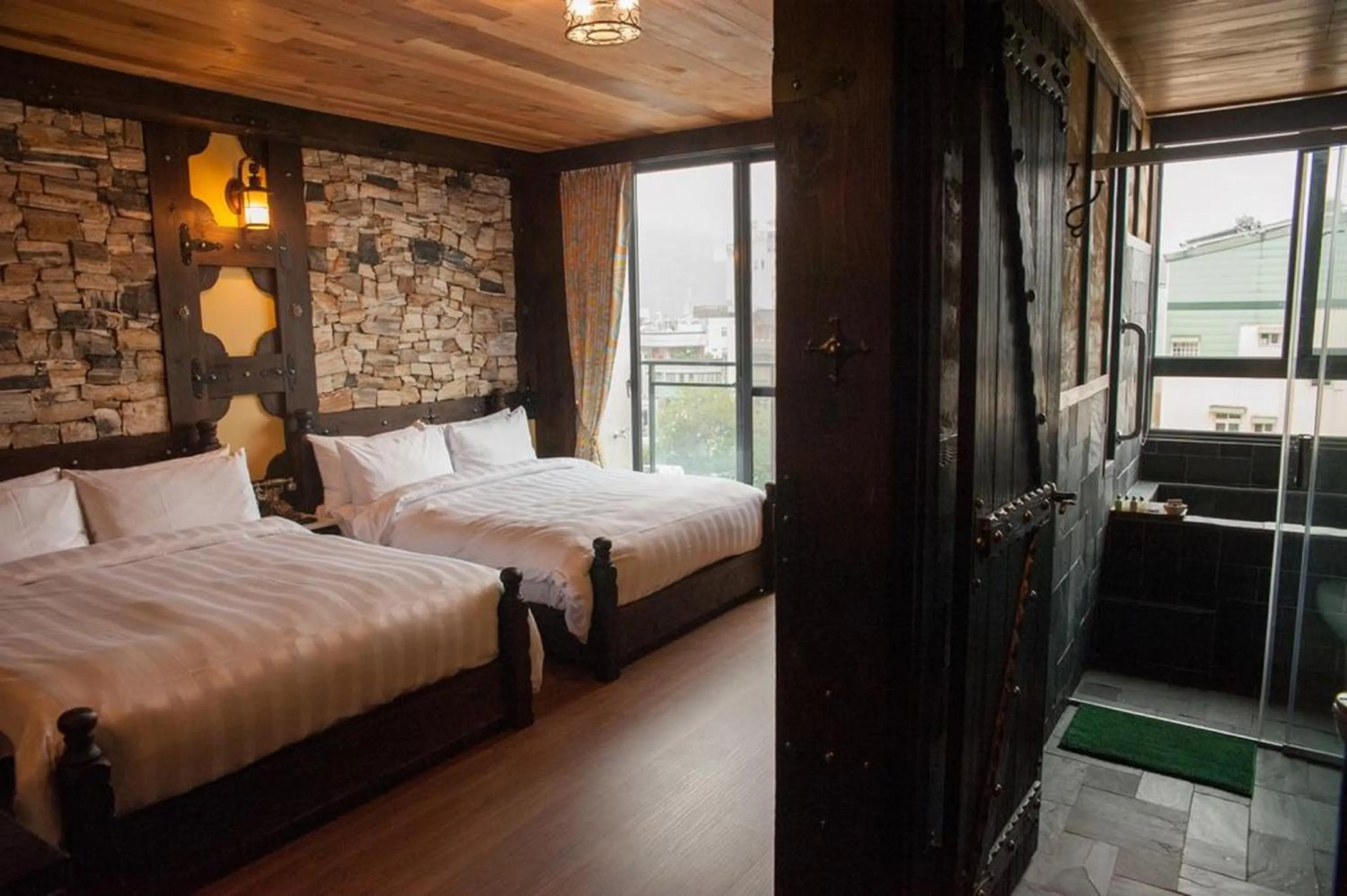 Decorative detail, Bed in Yong Guan