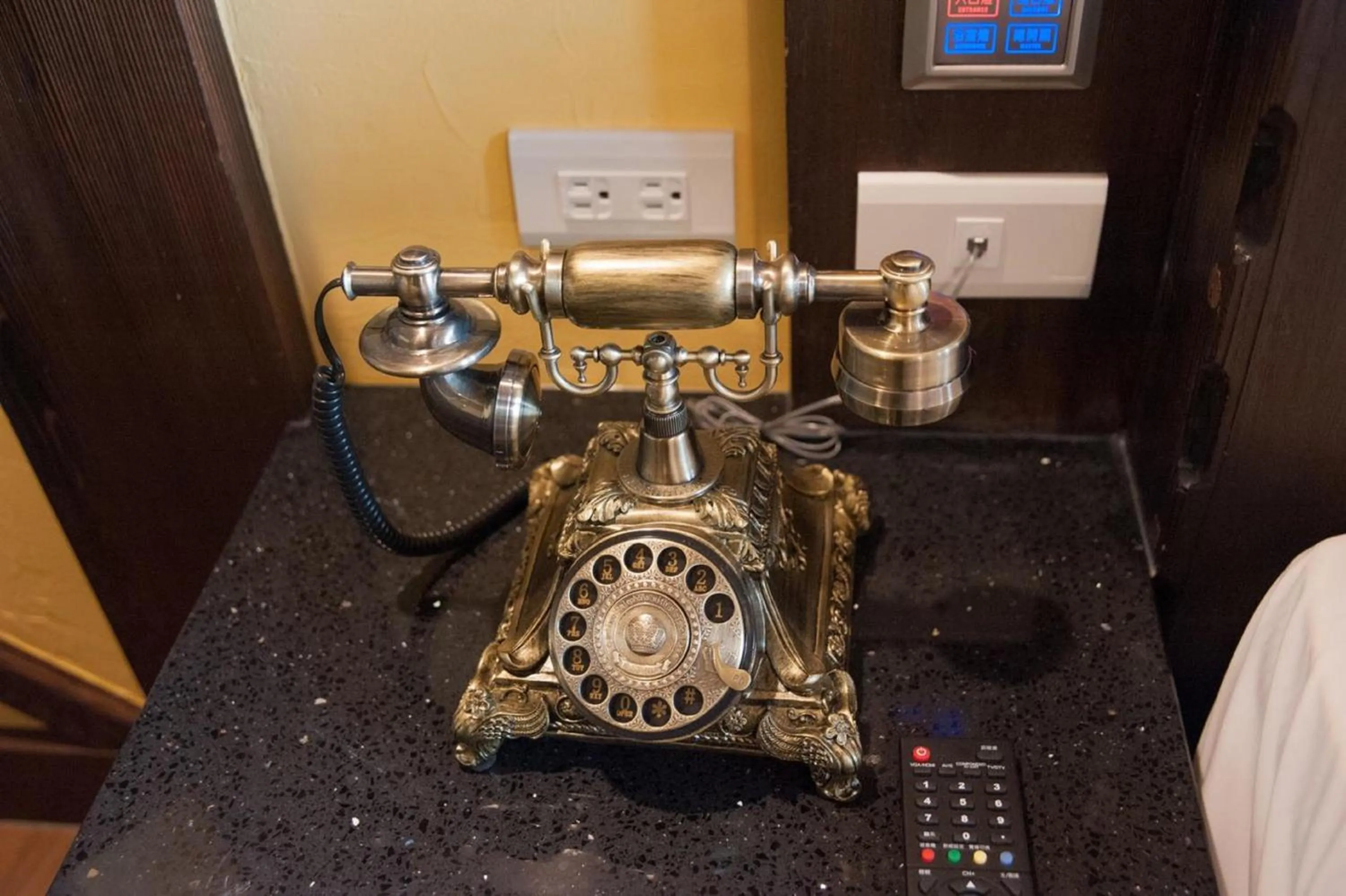 Decorative detail in Yong Guan