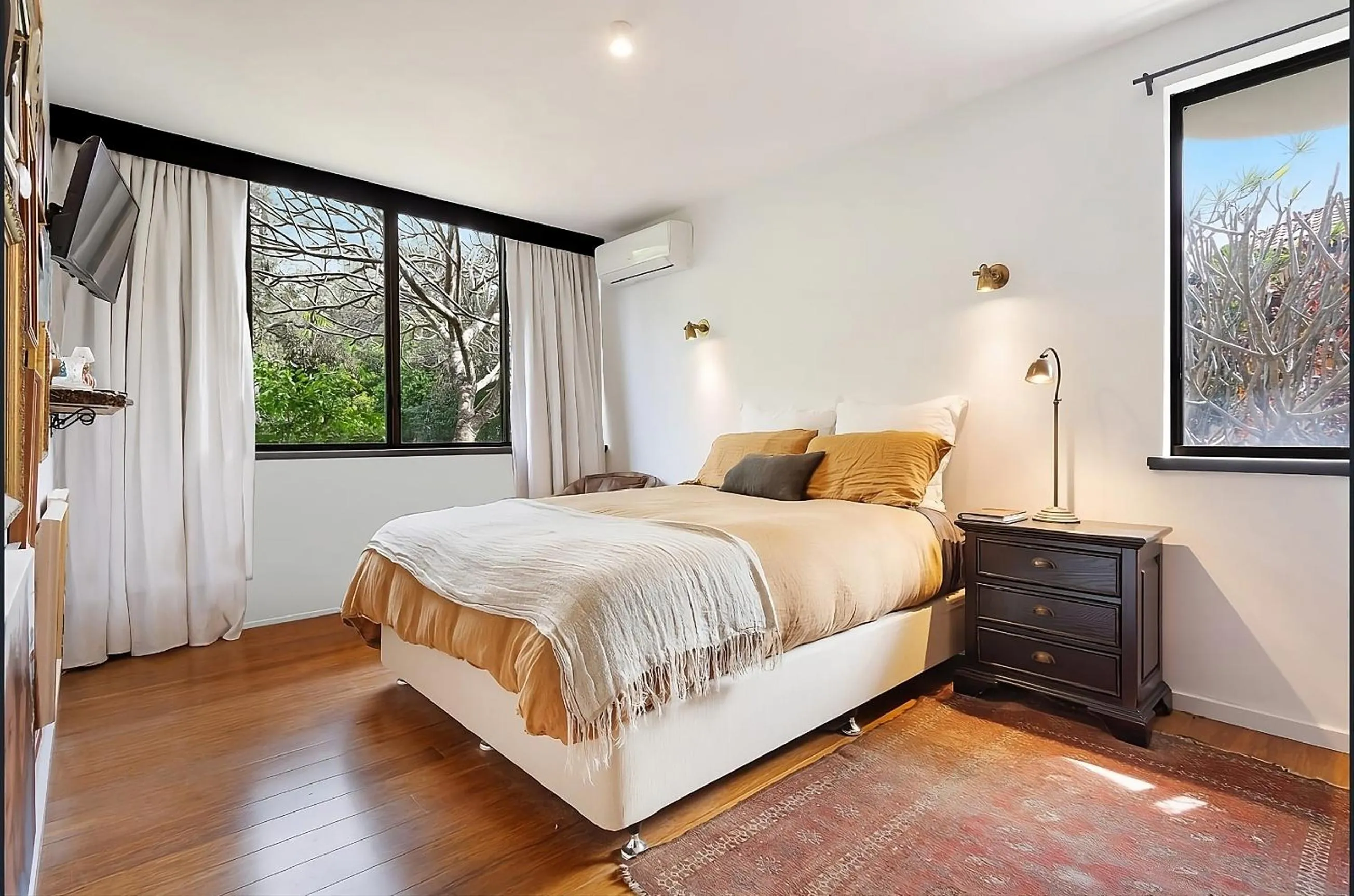 Byron Pacific Apartments - On Clarkes Beach