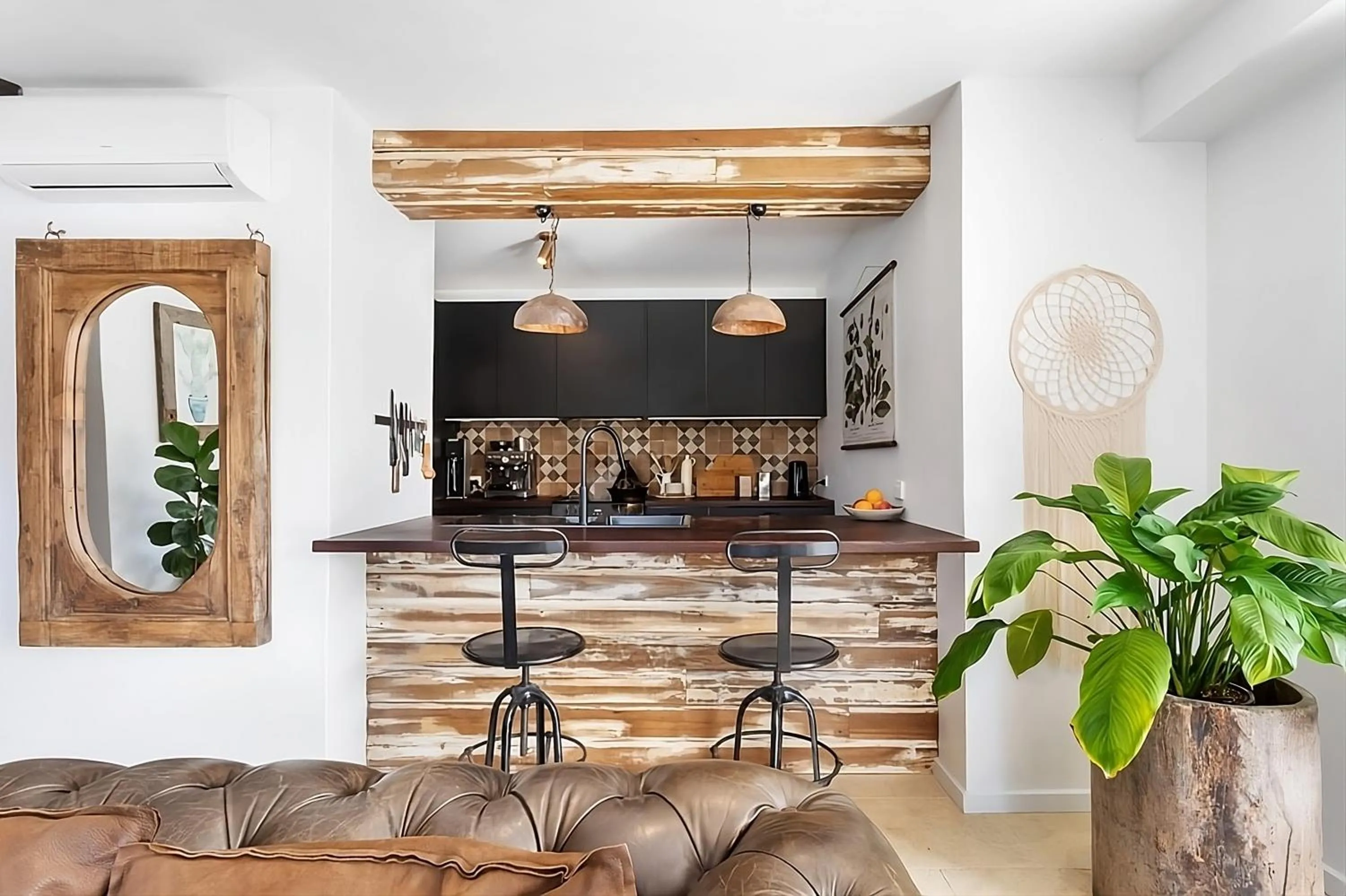 Byron Pacific Apartments - On Clarkes Beach