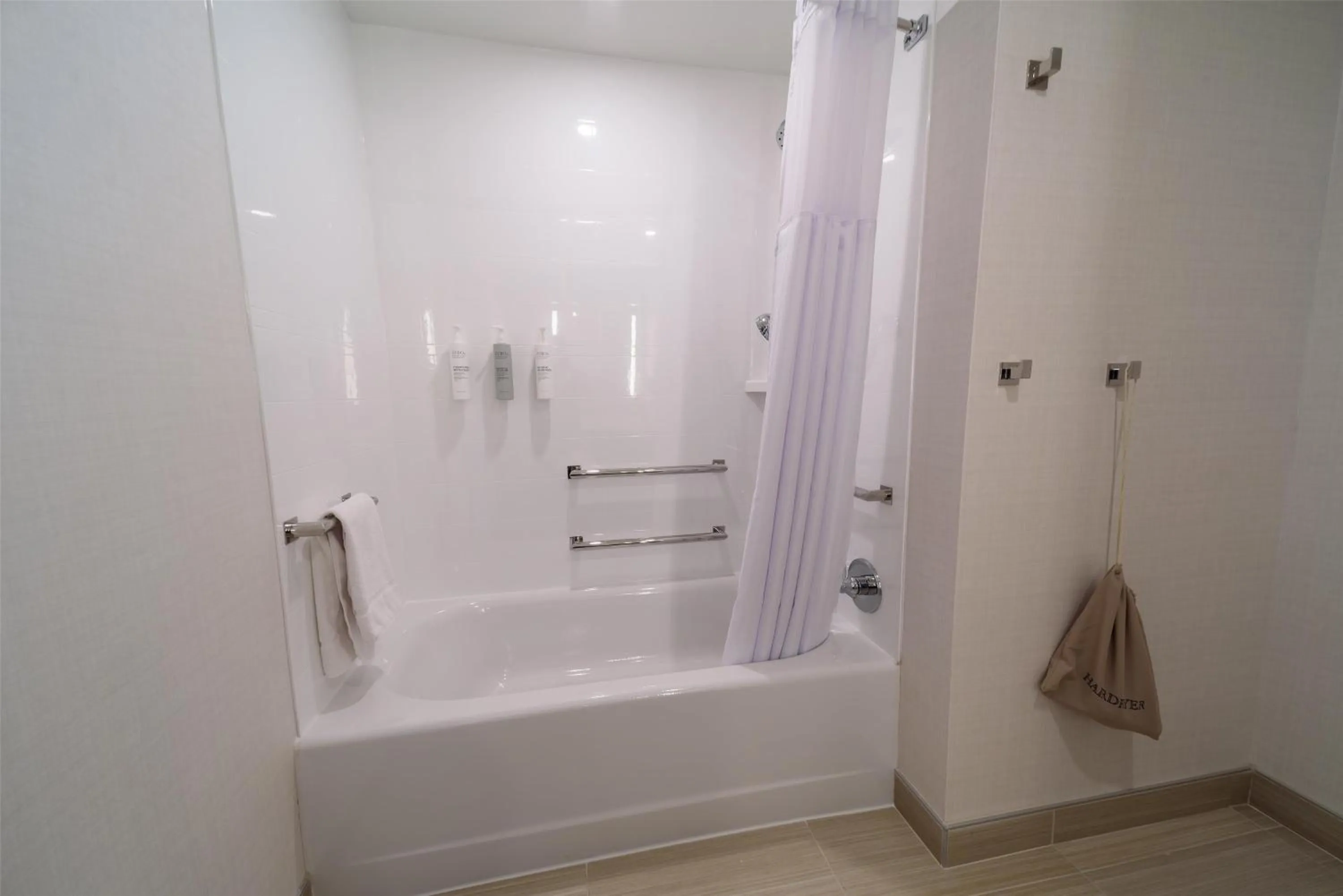 Bathroom in Hilton Garden Inn Dayton Downtown