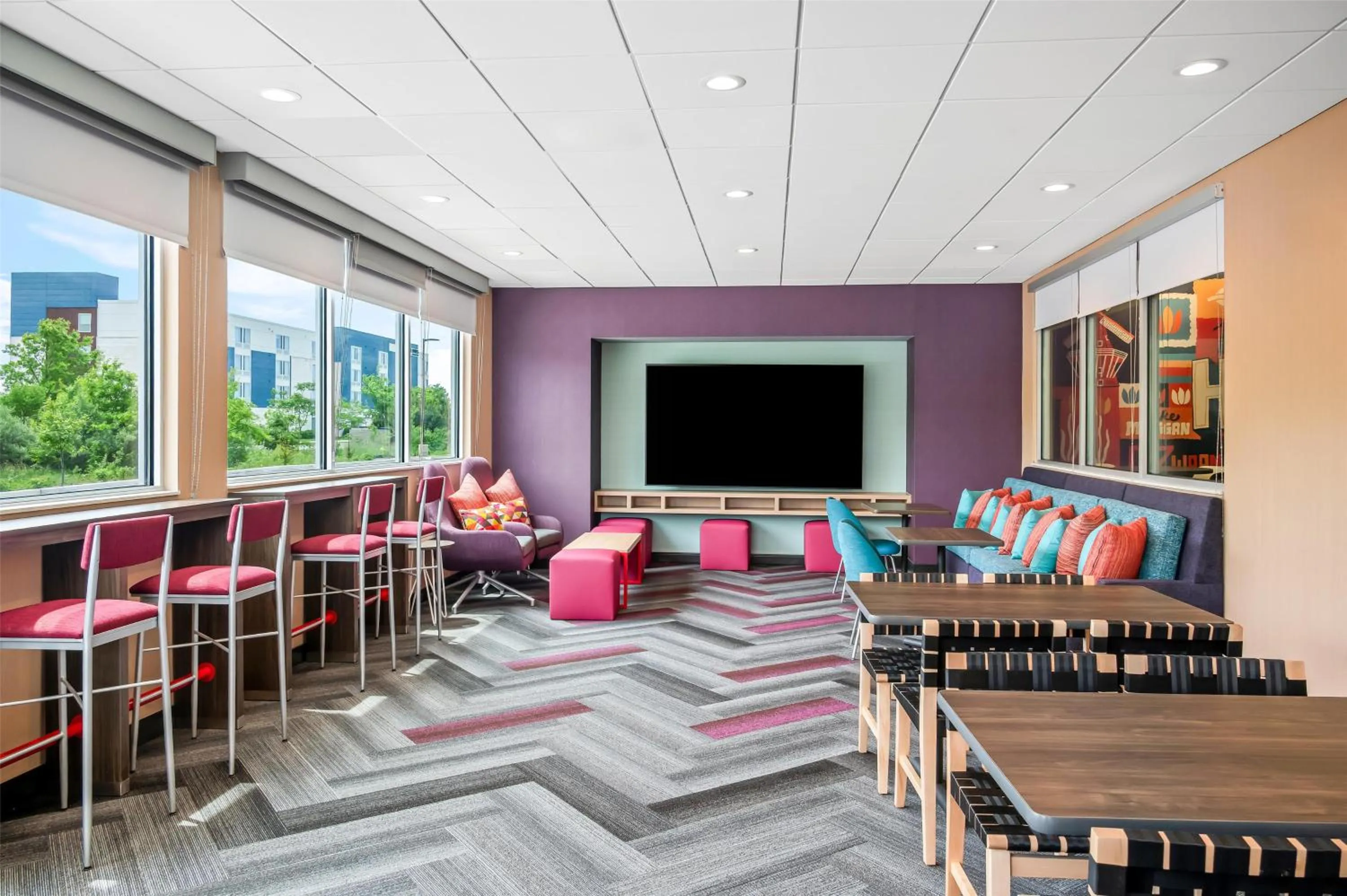 Meeting/conference room in Tru By Hilton Holland, Mi