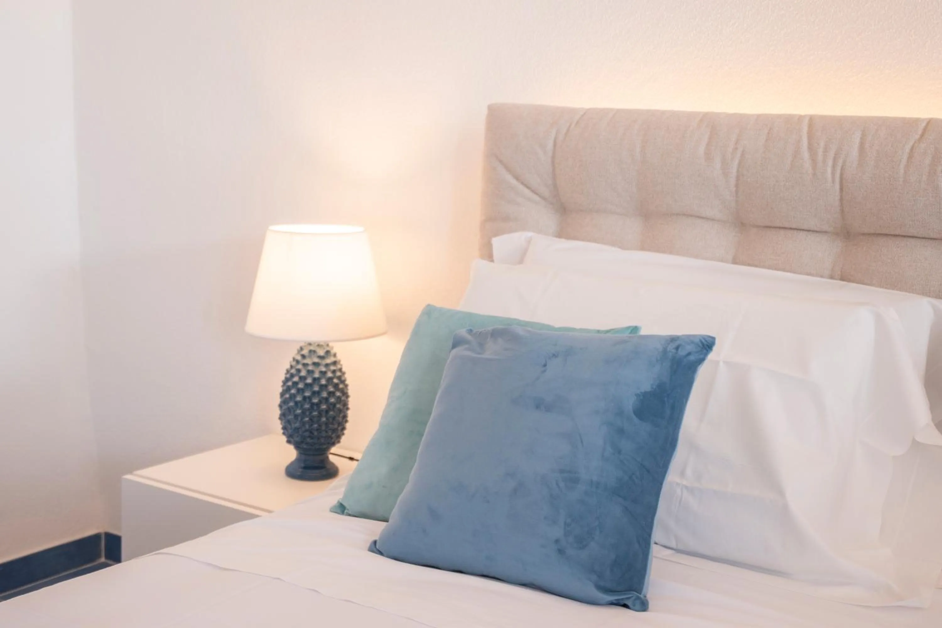 Bed in Borgo del Cannitello Romantic Boutique Resort