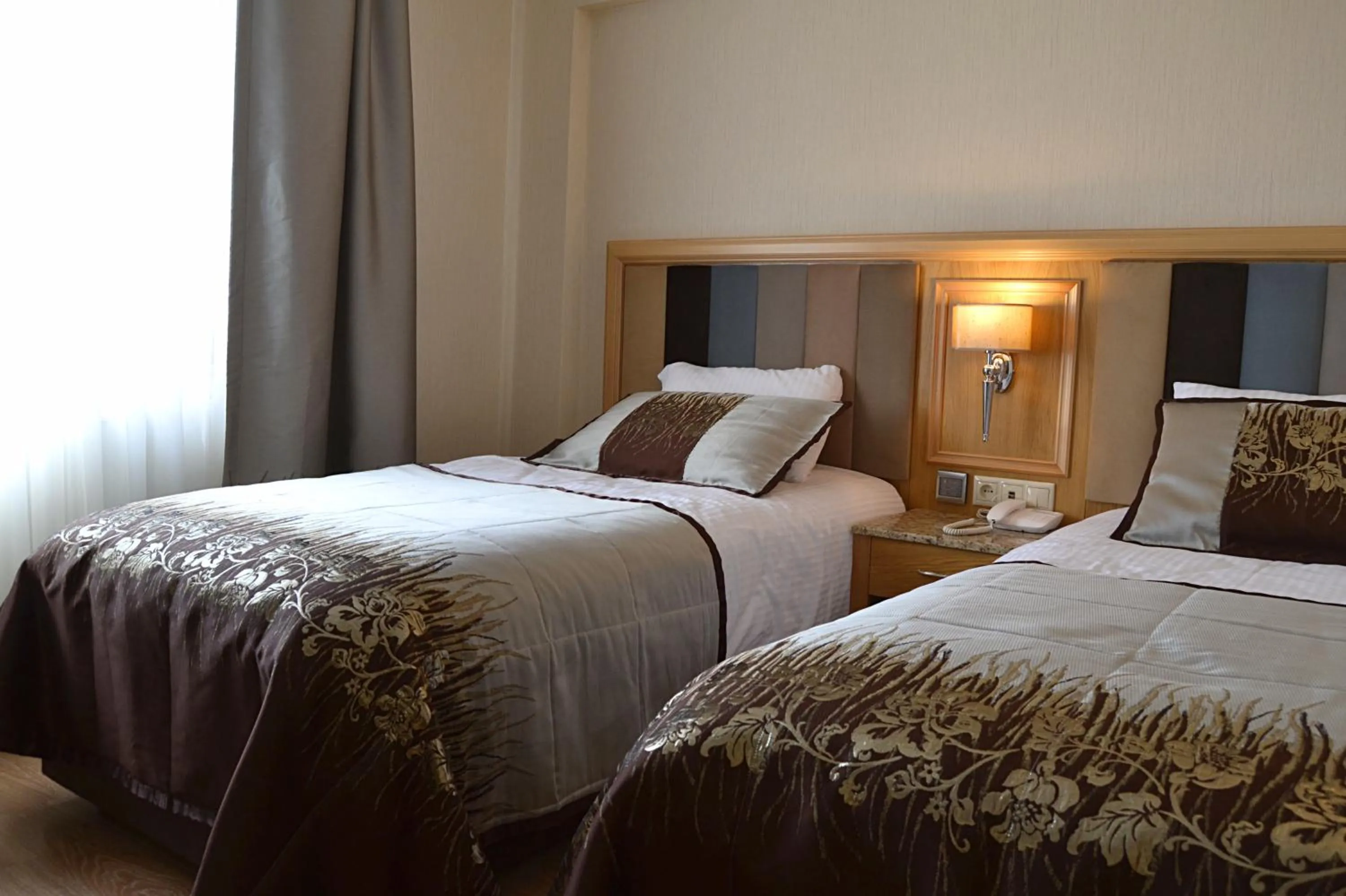 Bedroom, Bed in Hotel Erden Sarayevo