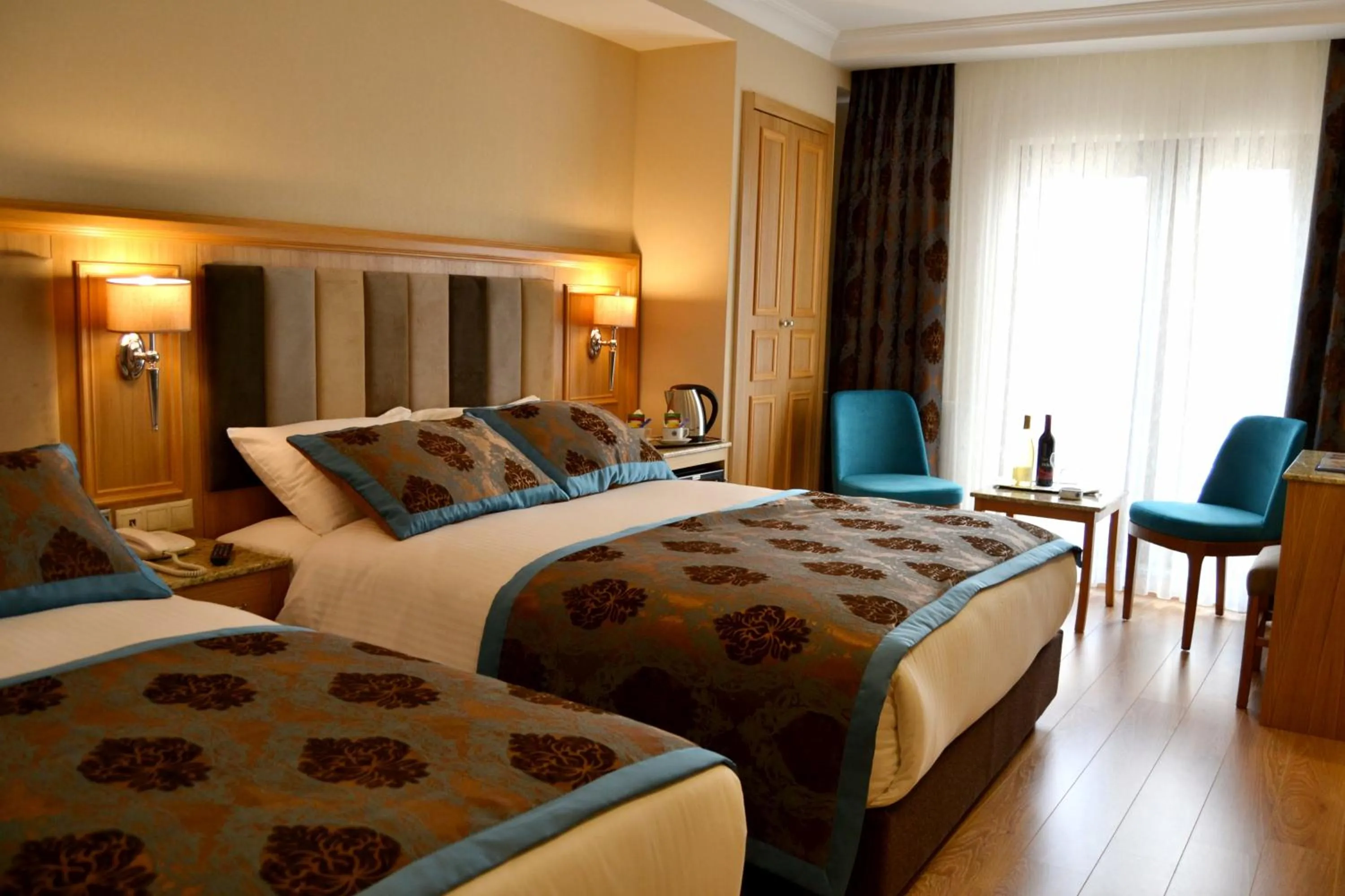 Bedroom, Bed in Hotel Erden Sarayevo