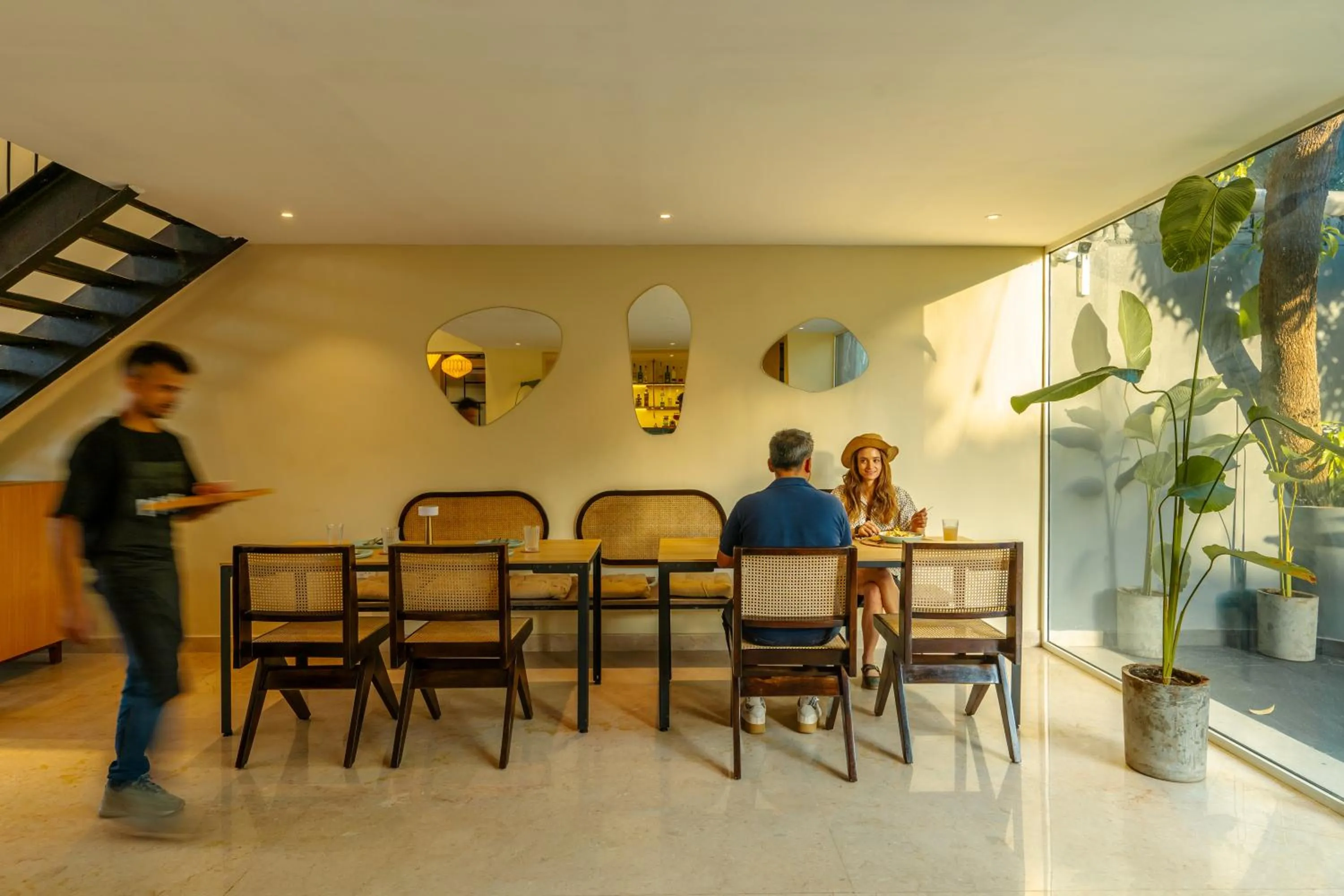 Guests in Minimalist Panjim