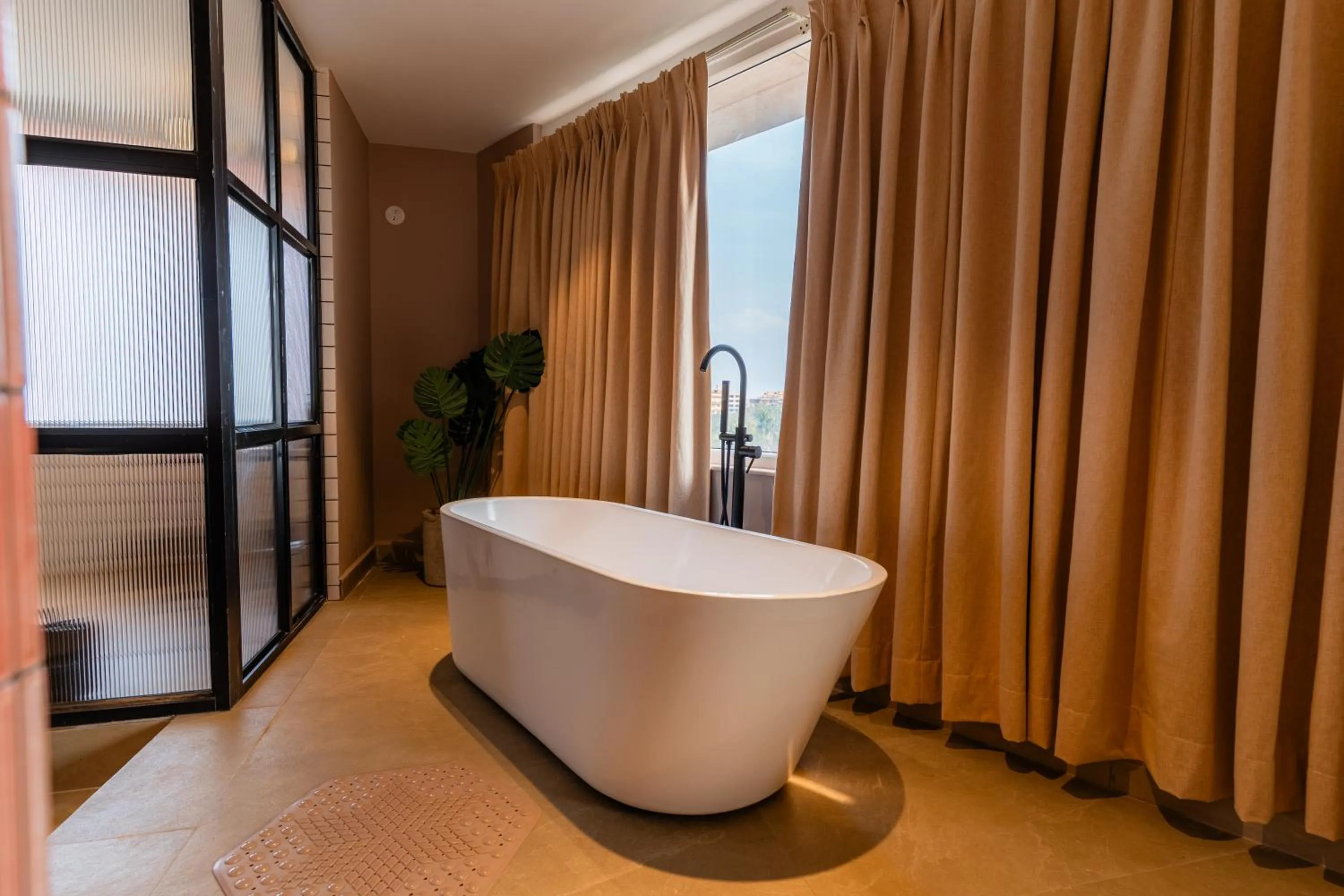 Bath in Minimalist Panjim