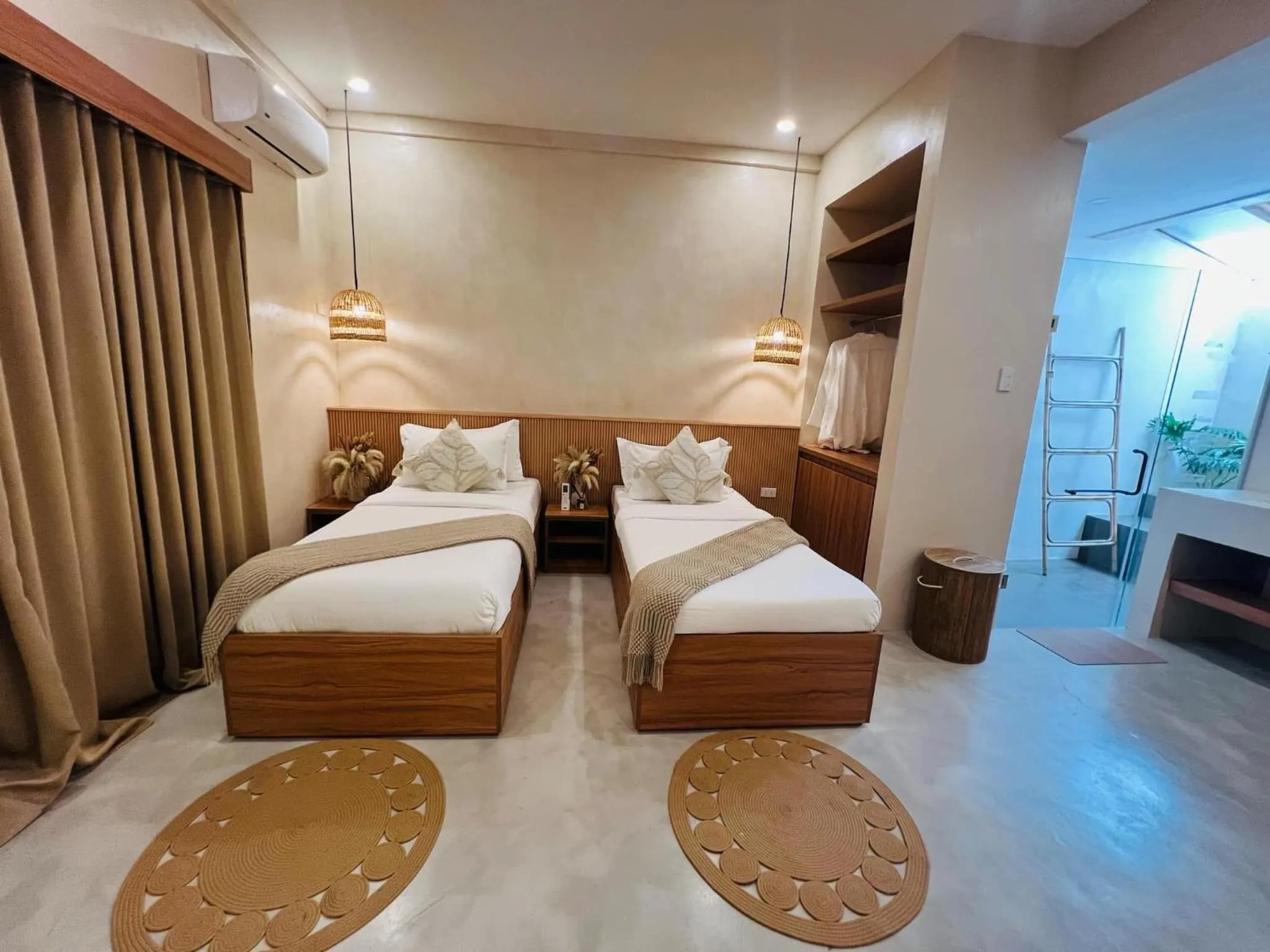 Bed in Lio Villas Resort