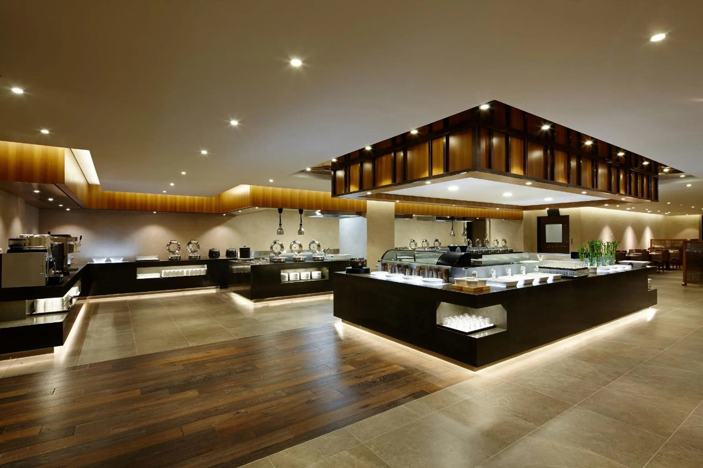 Restaurant/places to eat in LOTTE CITY HOTEL Ulsan