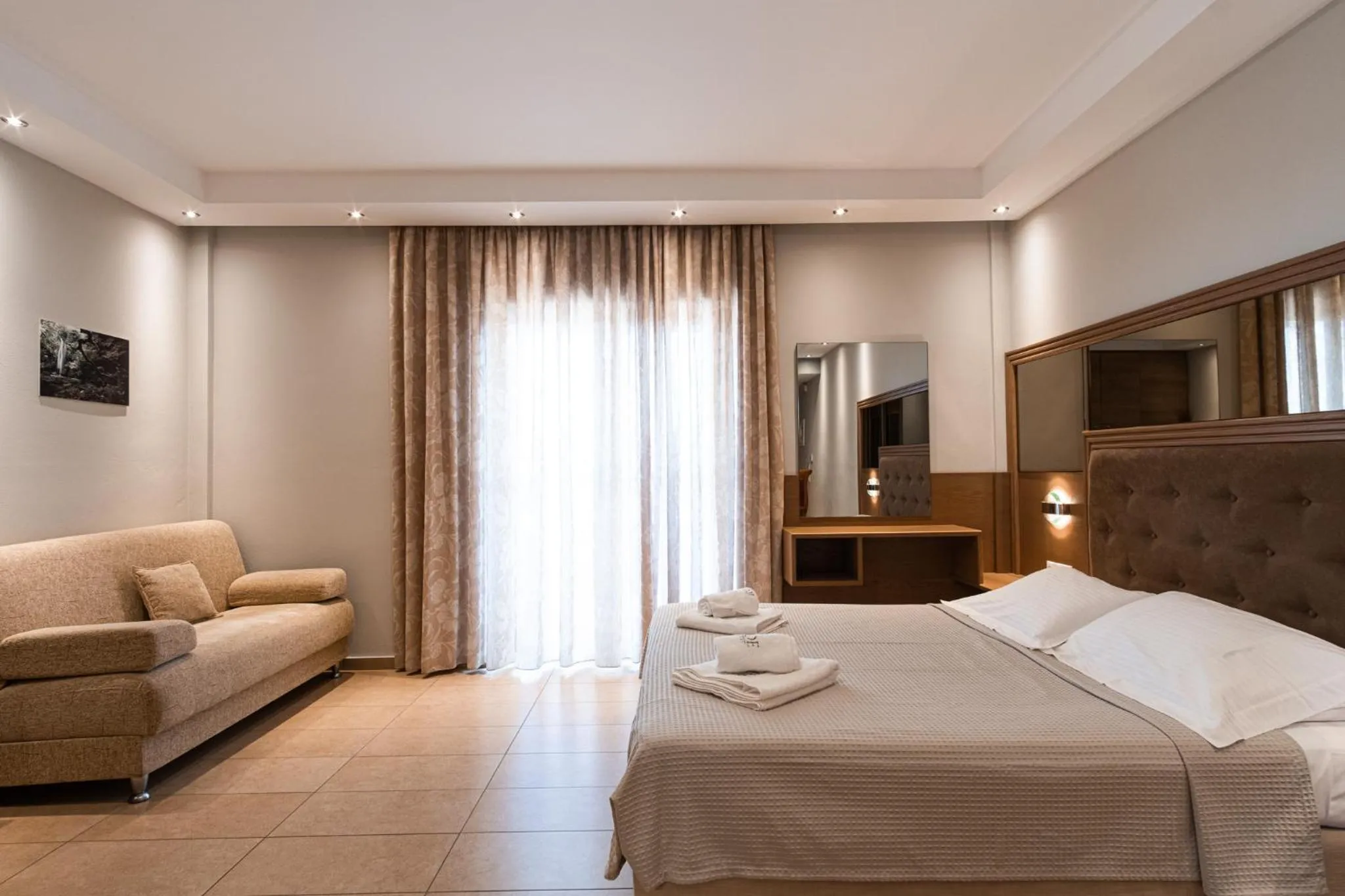 Photo of the whole room, Bed in Zoe Seaside Resort