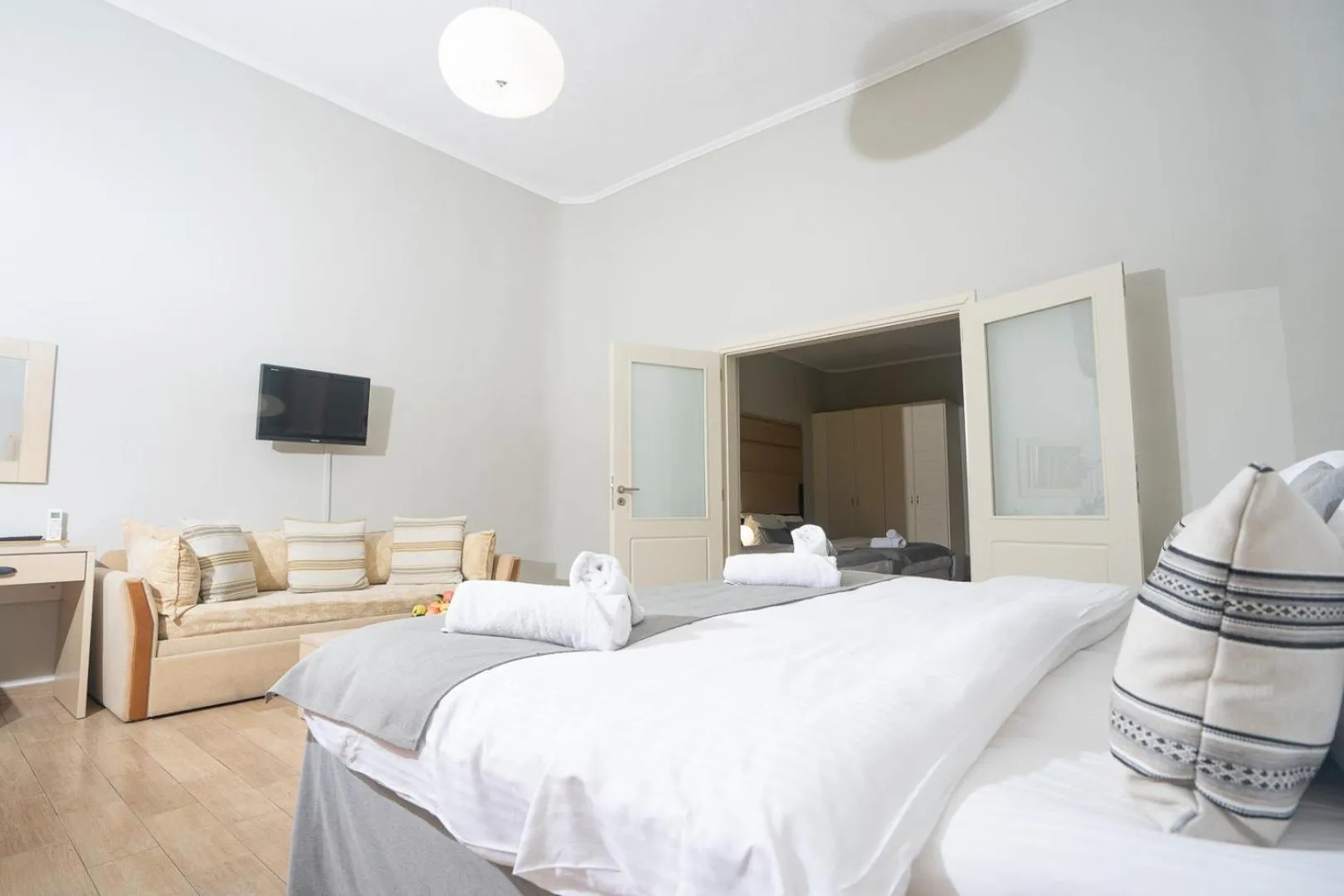 Seating area, Bed in Zoe Seaside Resort