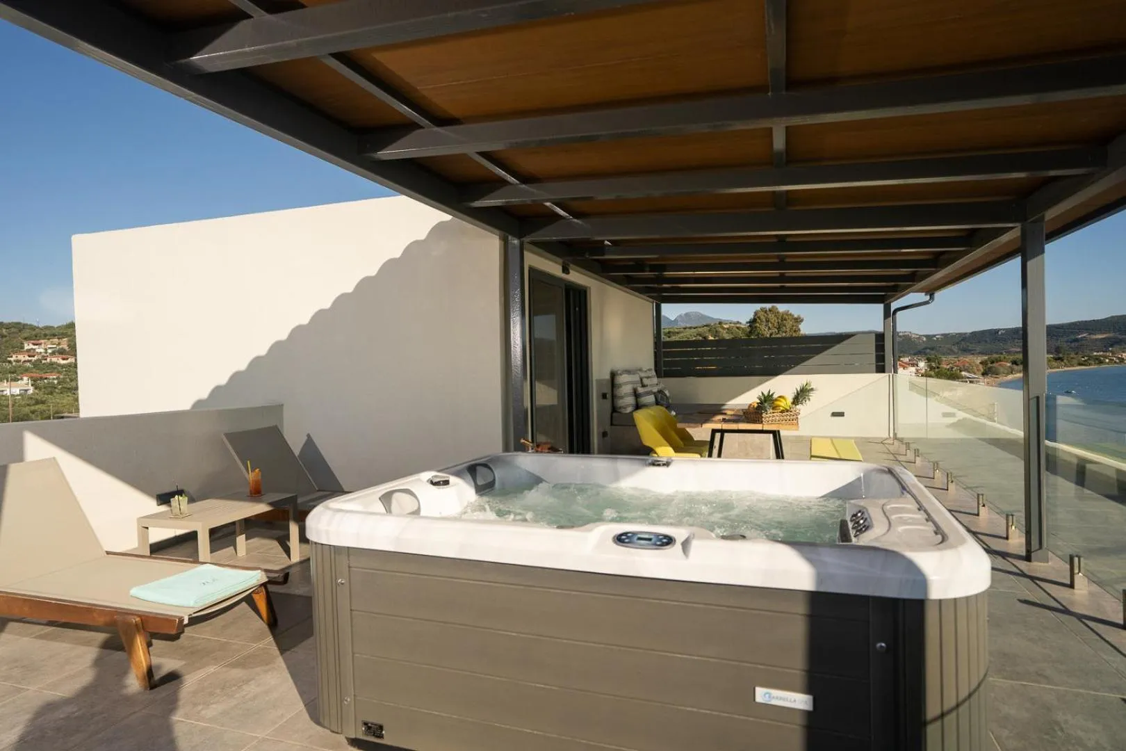 Hot Tub in Zoe Seaside Resort