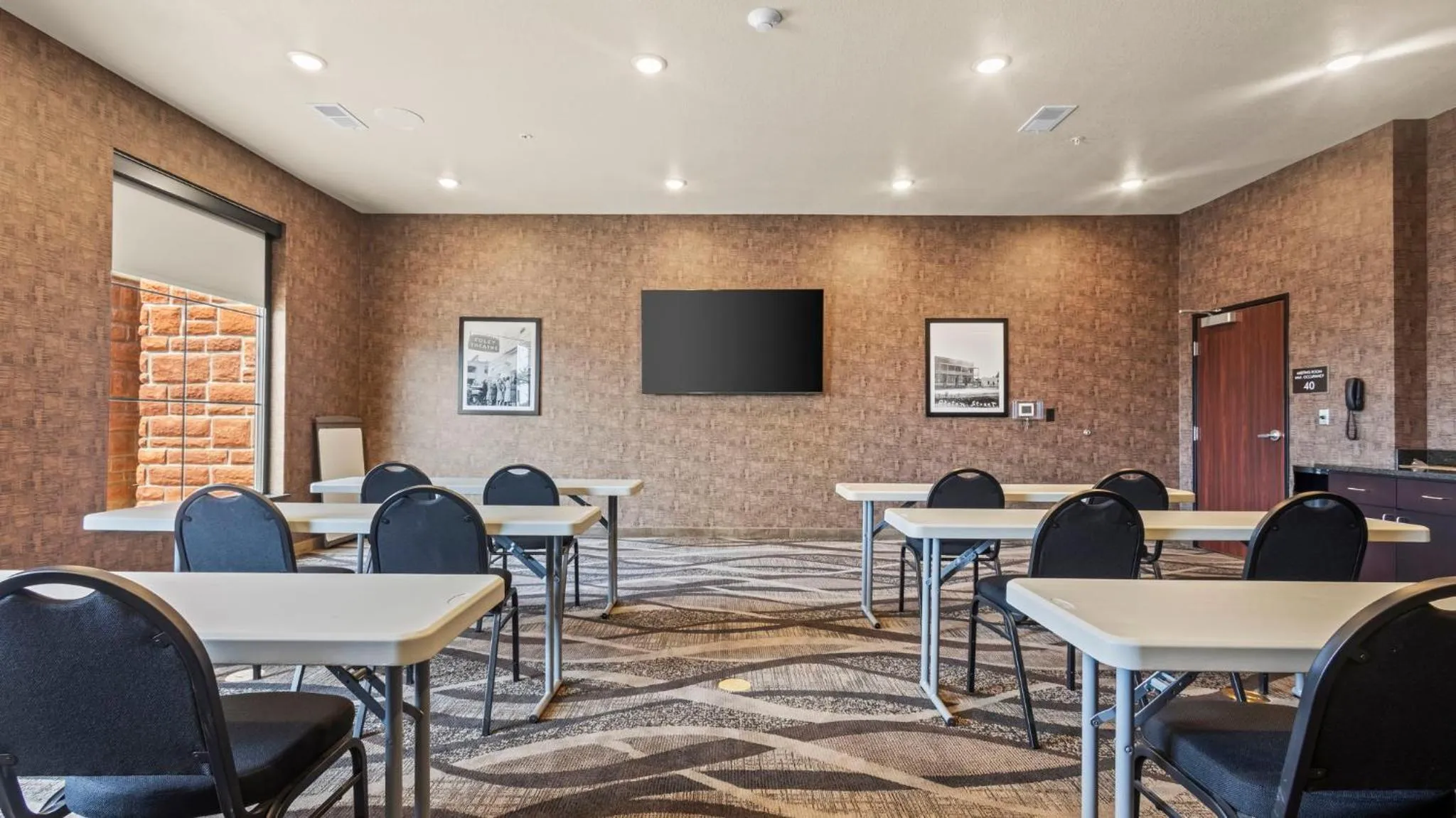 Meeting/conference room in Cobblestone Hotel & Suites - Foley
