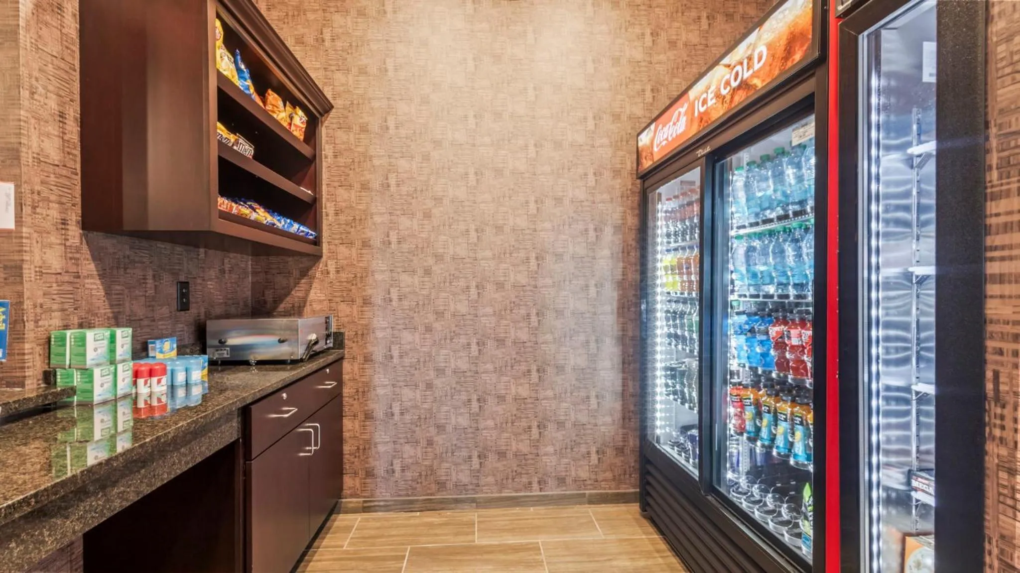 vending machine in Cobblestone Hotel & Suites - Foley