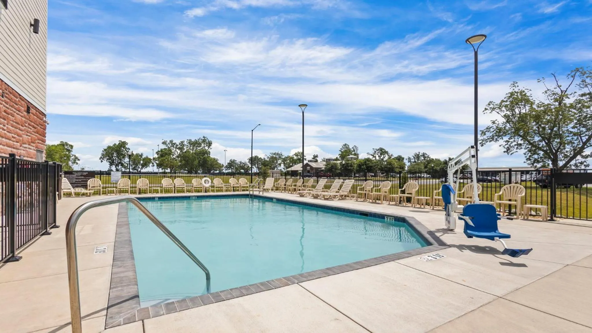Swimming pool in Cobblestone Hotel & Suites - Foley