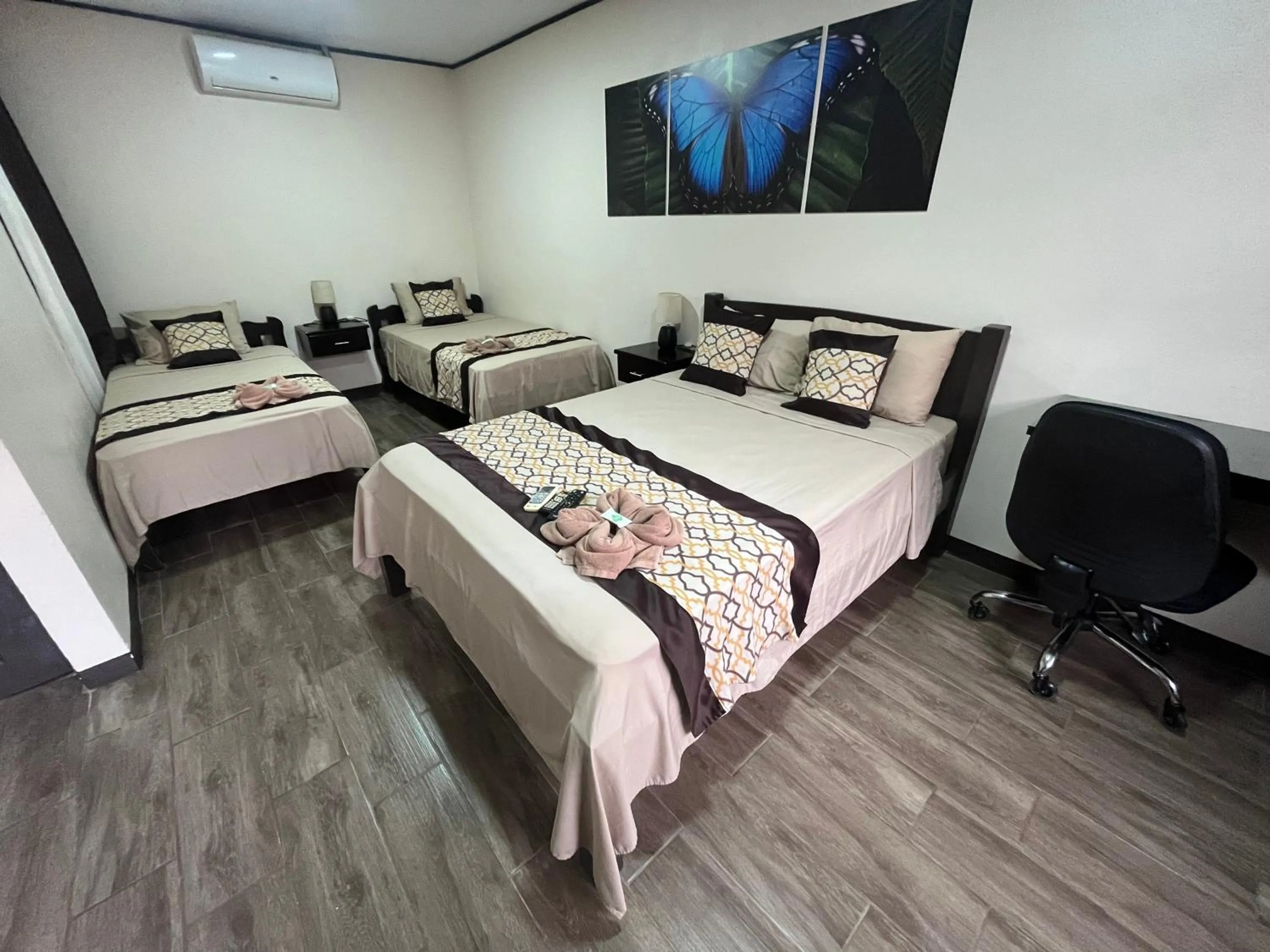 Bed in HOTEL DEL RiO