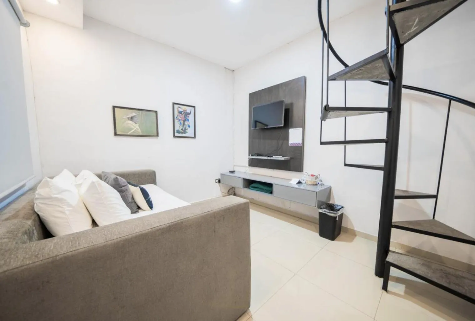 TV and multimedia, Bed in Adhoc Boutique Barrio Antiguo