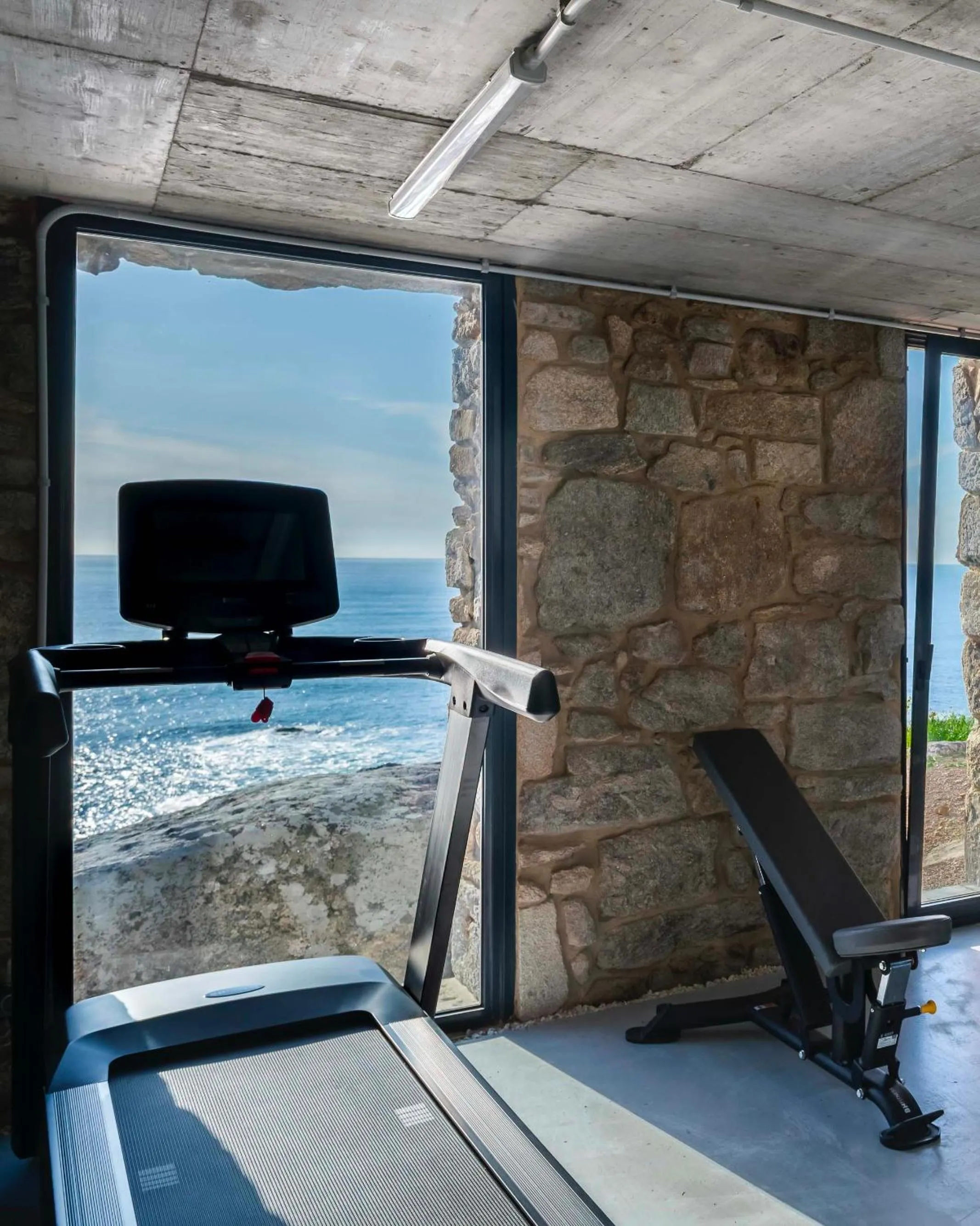 Fitness centre/facilities in Hotel Boutique Faro Silleiro