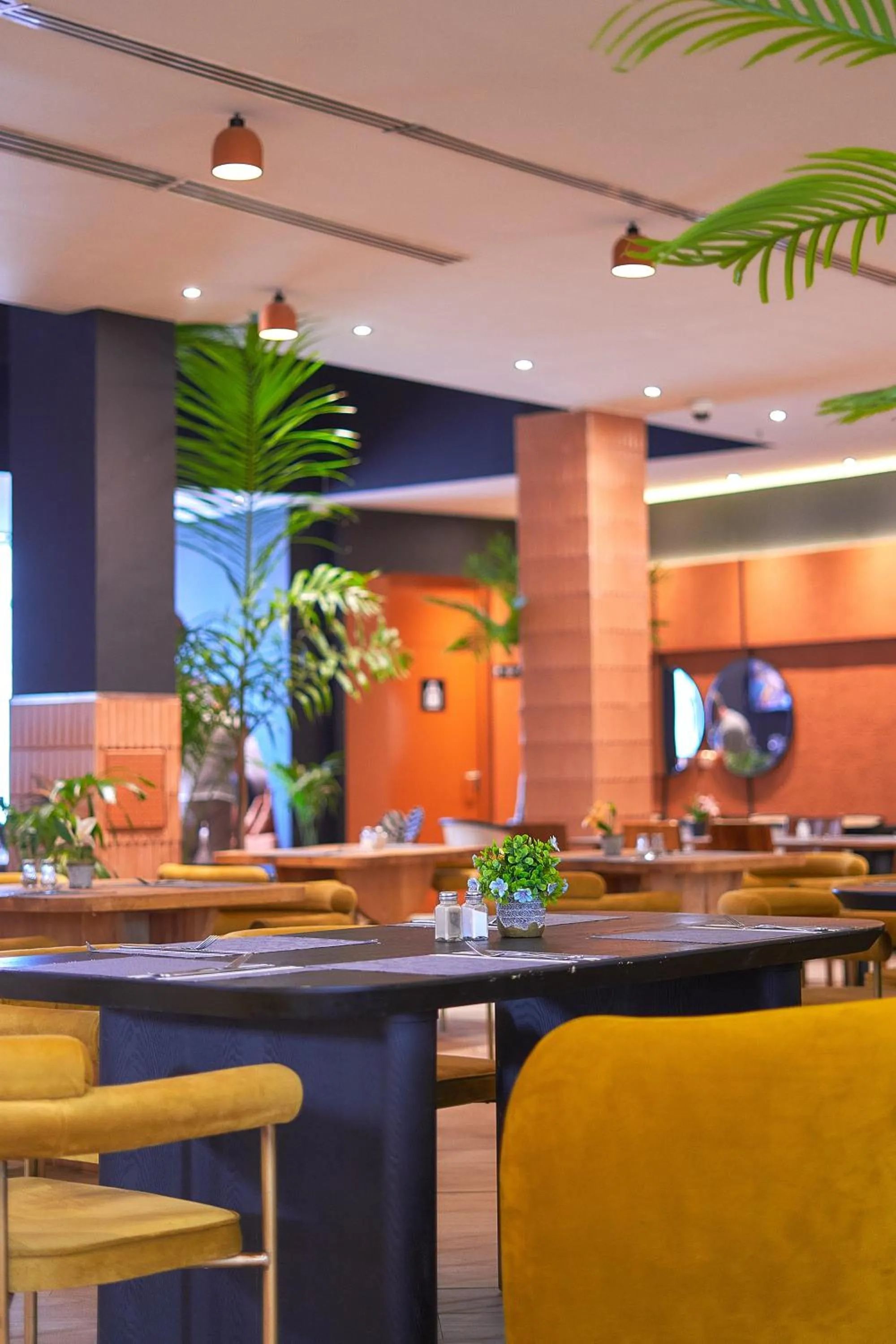 Restaurant/places to eat in ONOMO Hotel Bamako