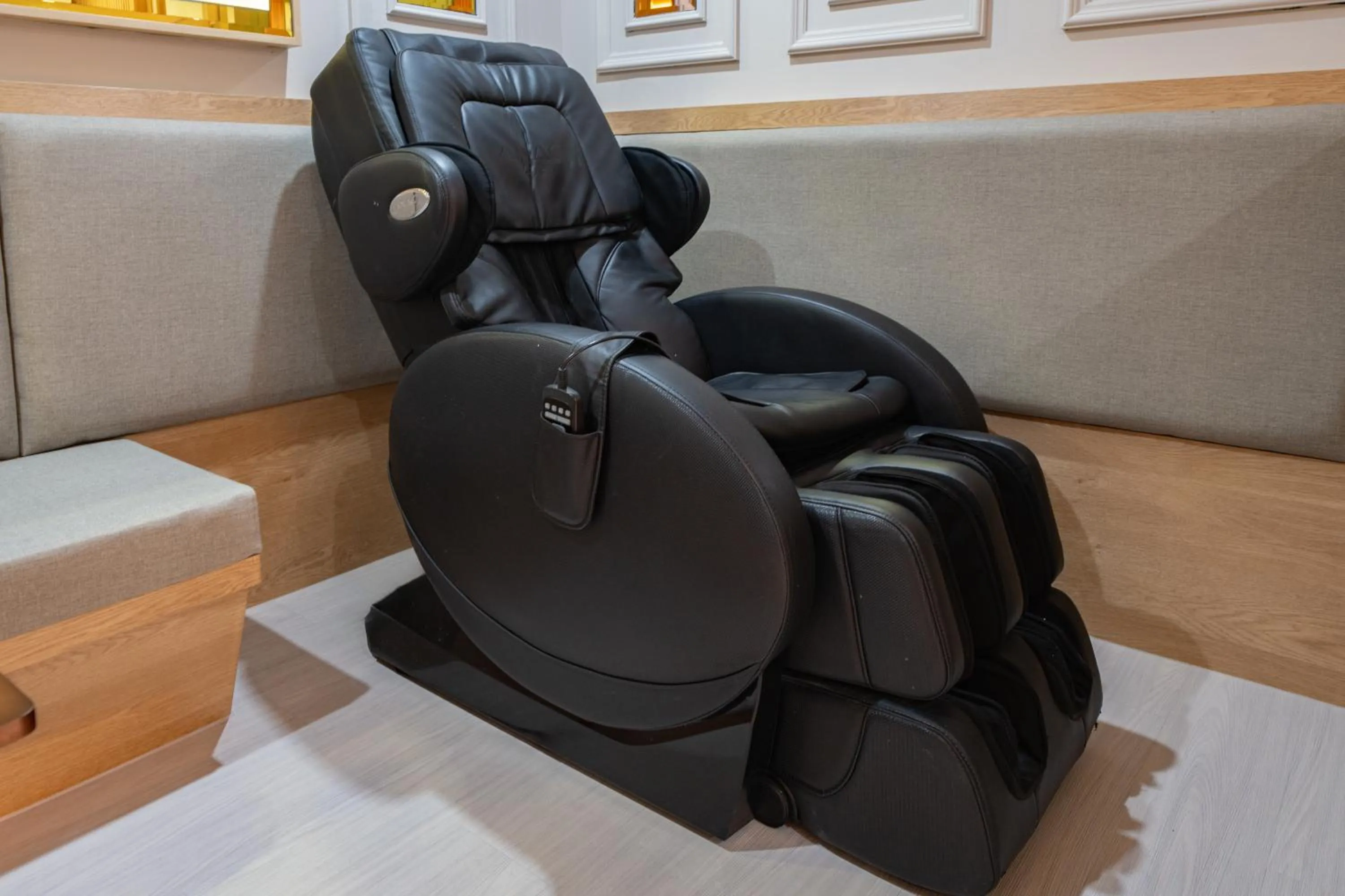 Seating area in Hotel Yoegieottae Gwangju Station