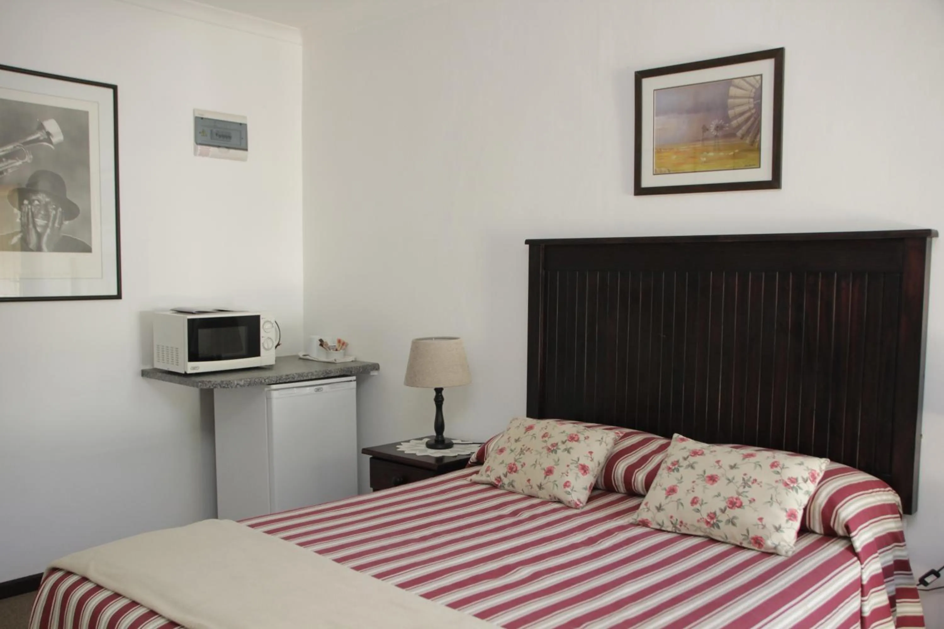 Bedroom, Bed in Laings Lodge