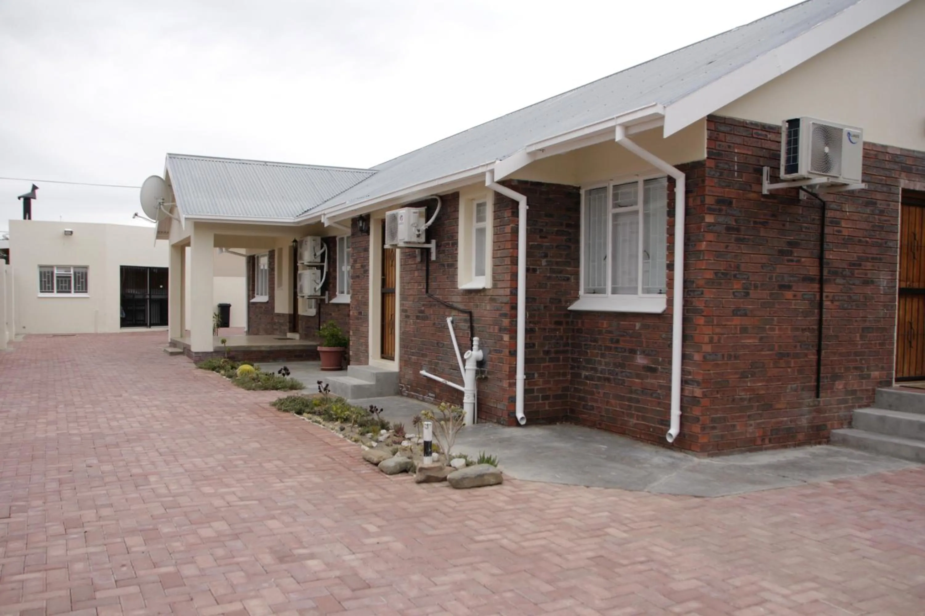 On site in Laings Lodge