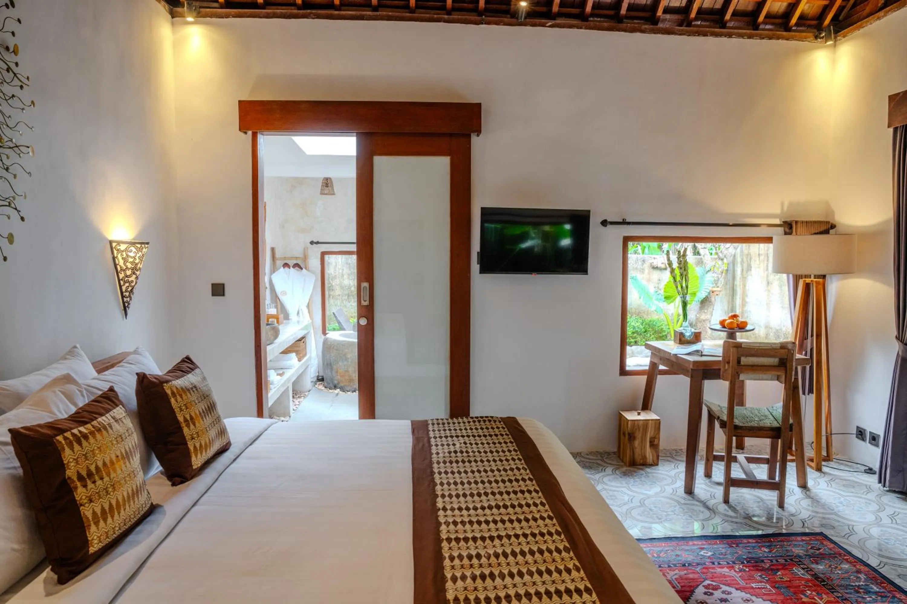 Bathroom, Bed in Hoshi Jungle Resort by Dhananjaya Hospitality