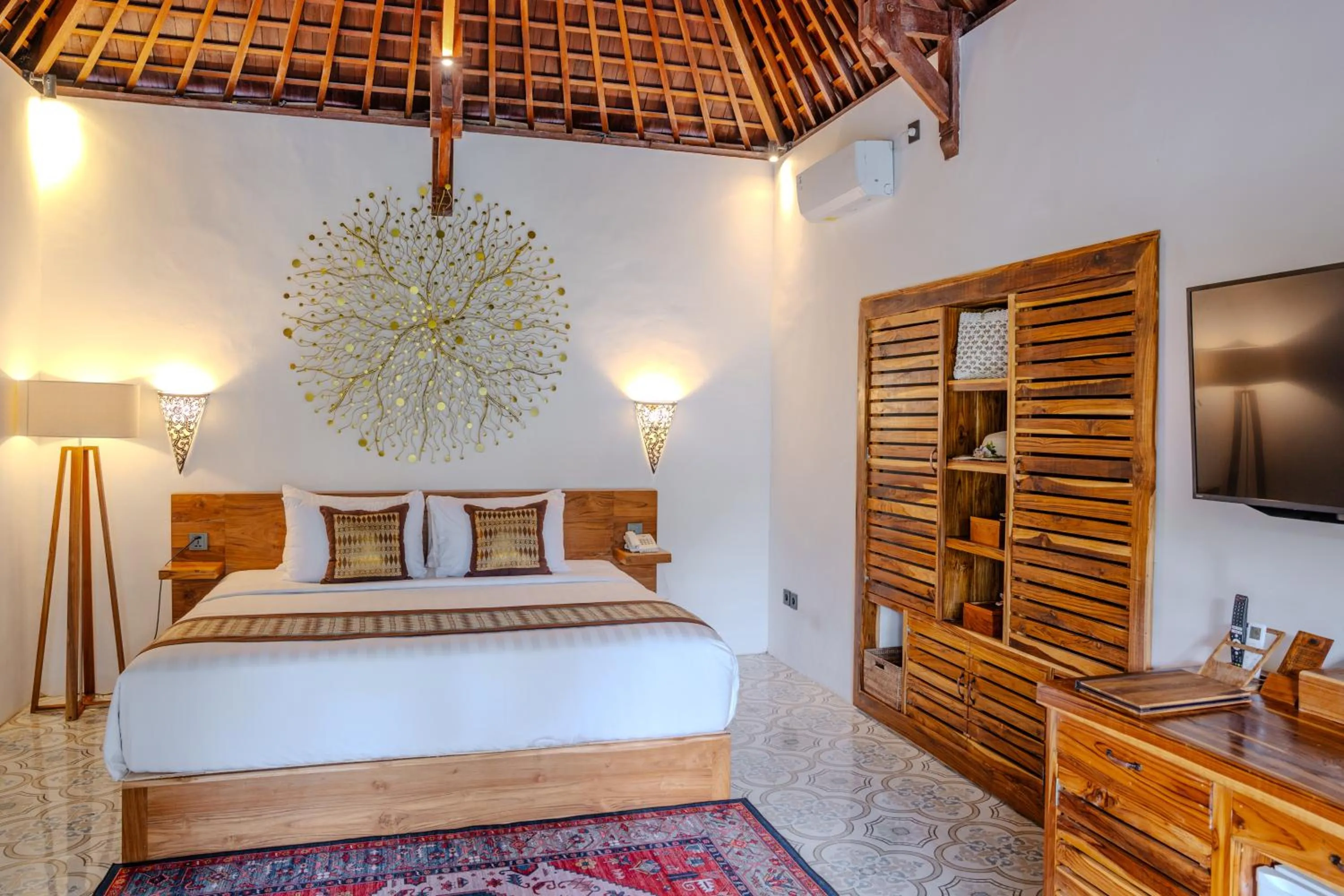 Bed in Hoshi Jungle Resort by Dhananjaya Hospitality