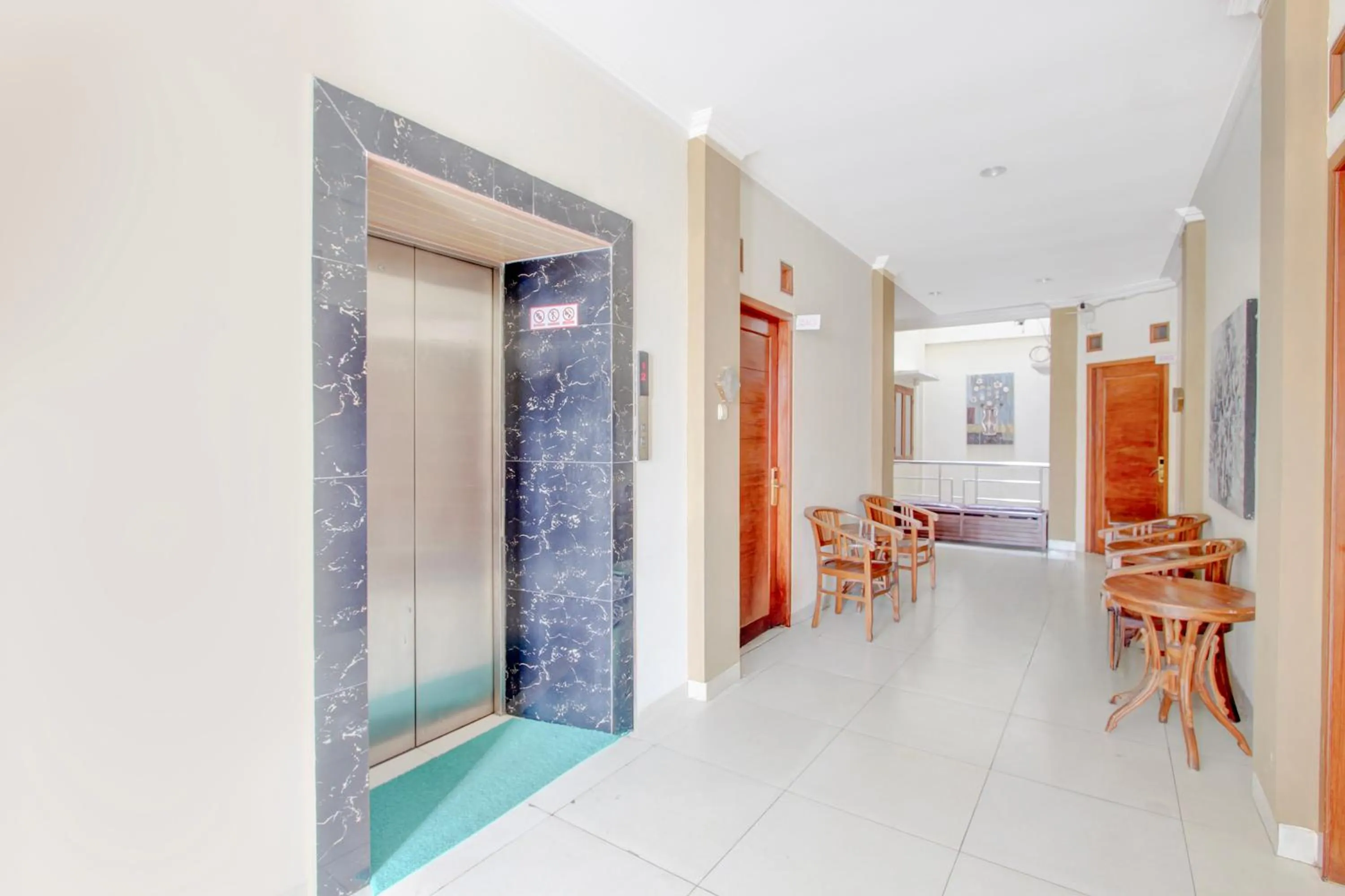 Seating area in Collection O Jalan Malioboro Near Lempuyangan Station Formerly Hotel Vala