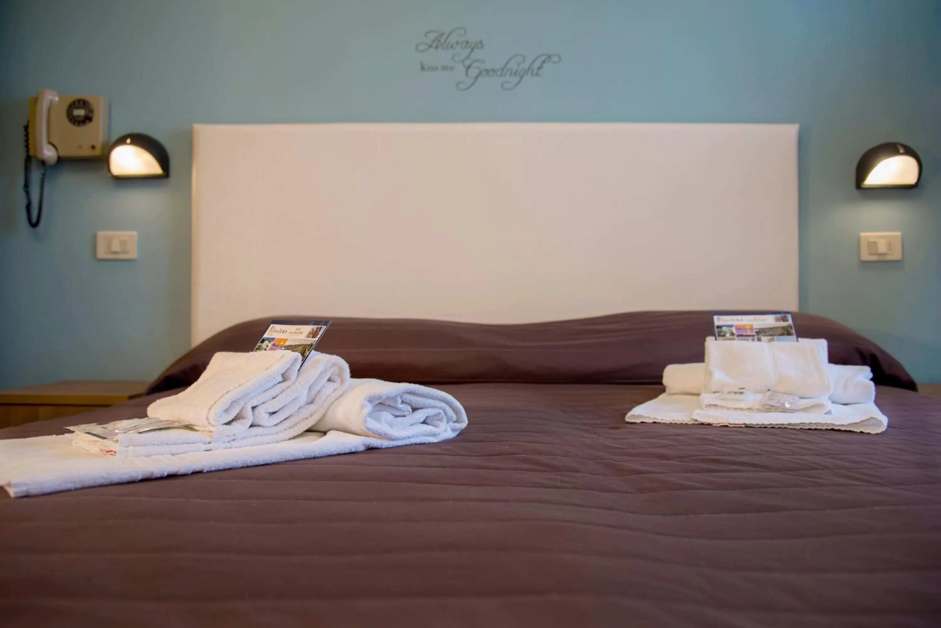 Bedroom, Bed in Hotel Vela D'Oro