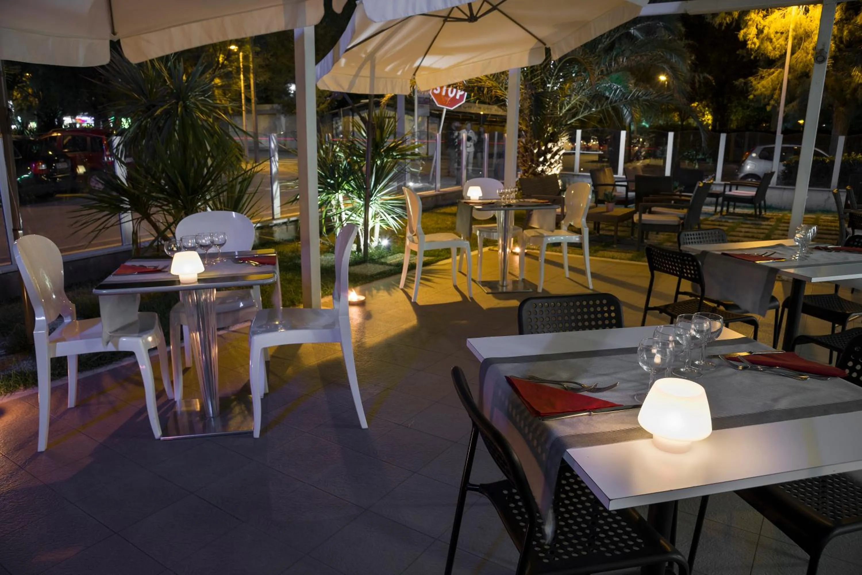 Patio in Hotel Vela D'Oro