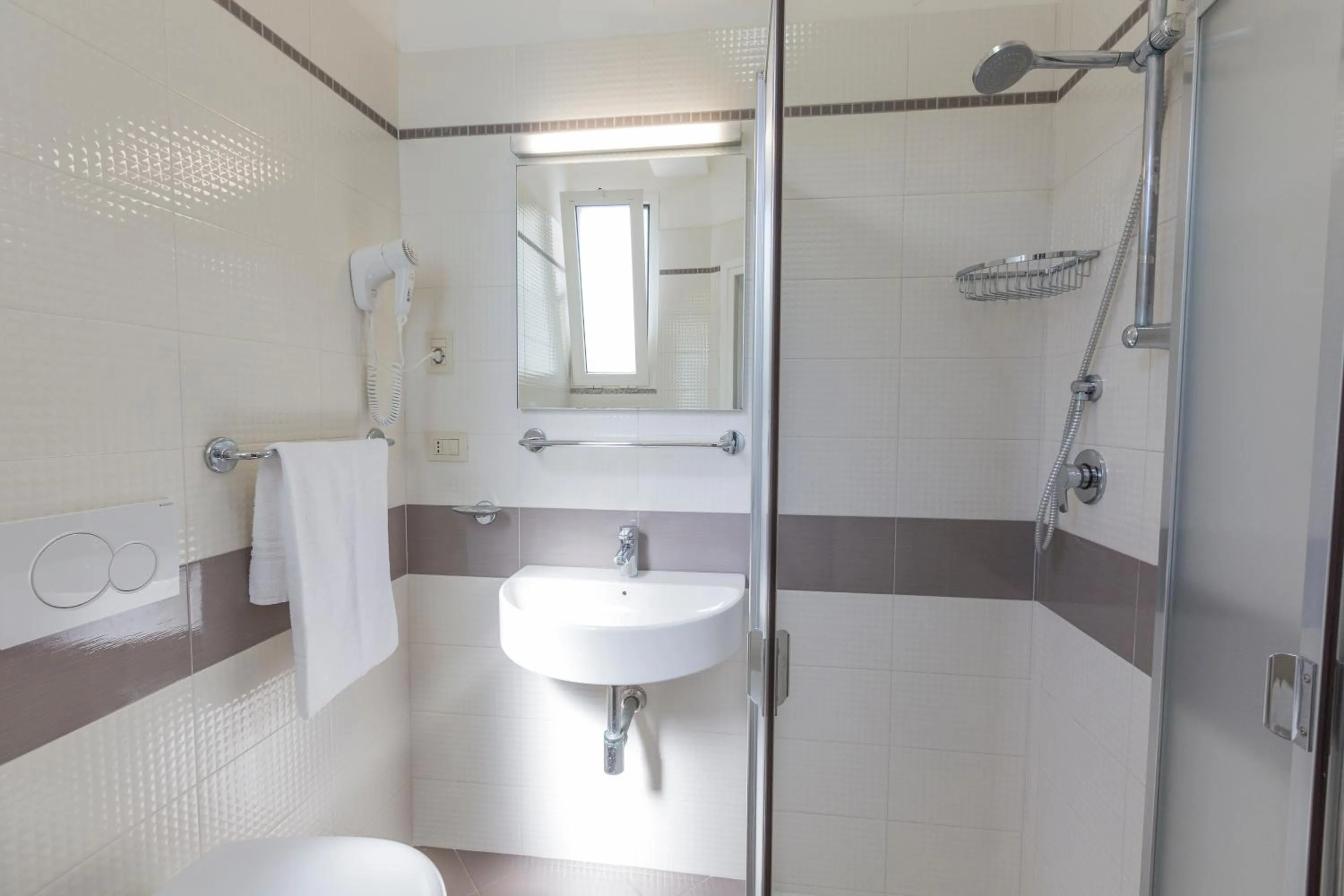 Bathroom in Hotel Vela D'Oro