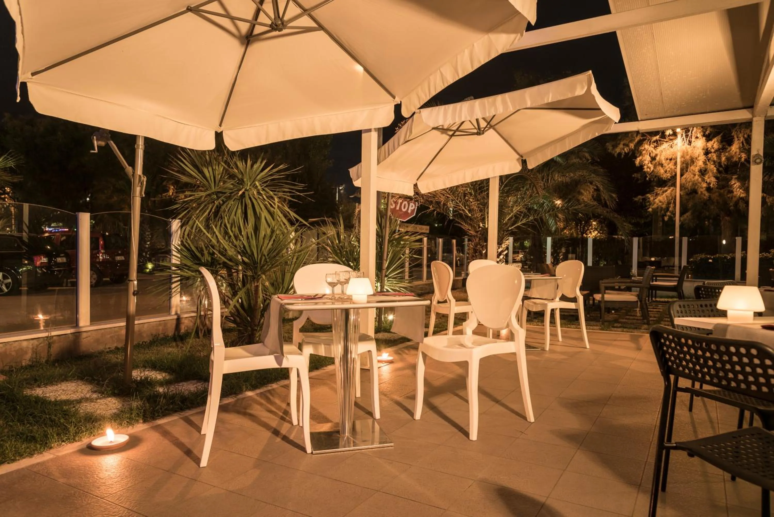 Patio in Hotel Vela D'Oro