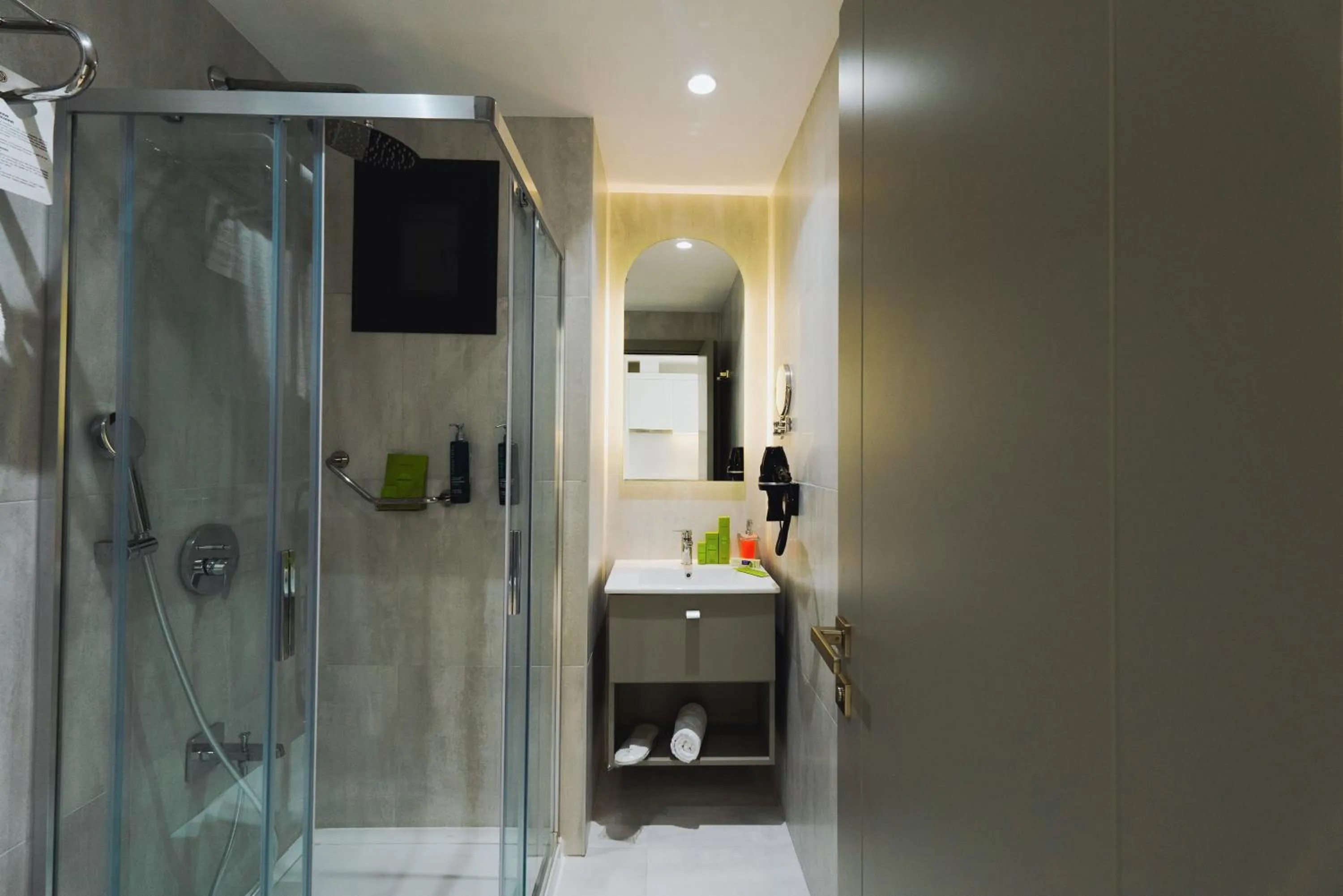 Bathroom in Stillo Business Hotel & Spa