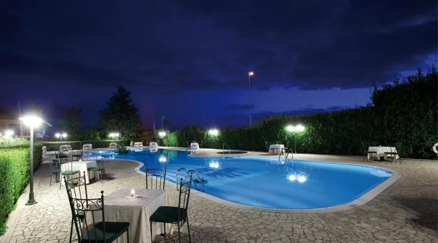 Night in Albergo Ristorante Uliveto